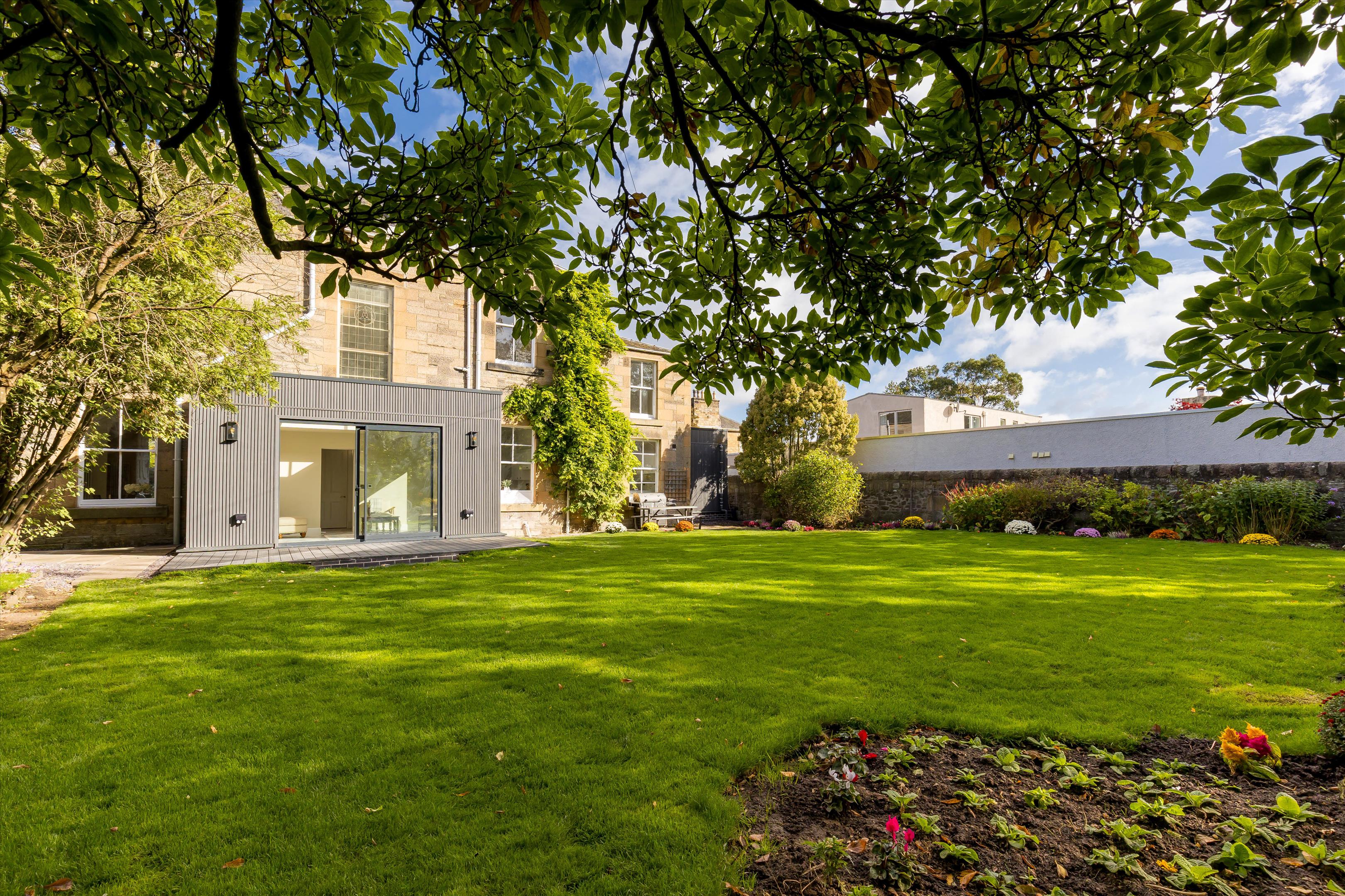 Greenhill Park, Morningside, Edinburgh EH10