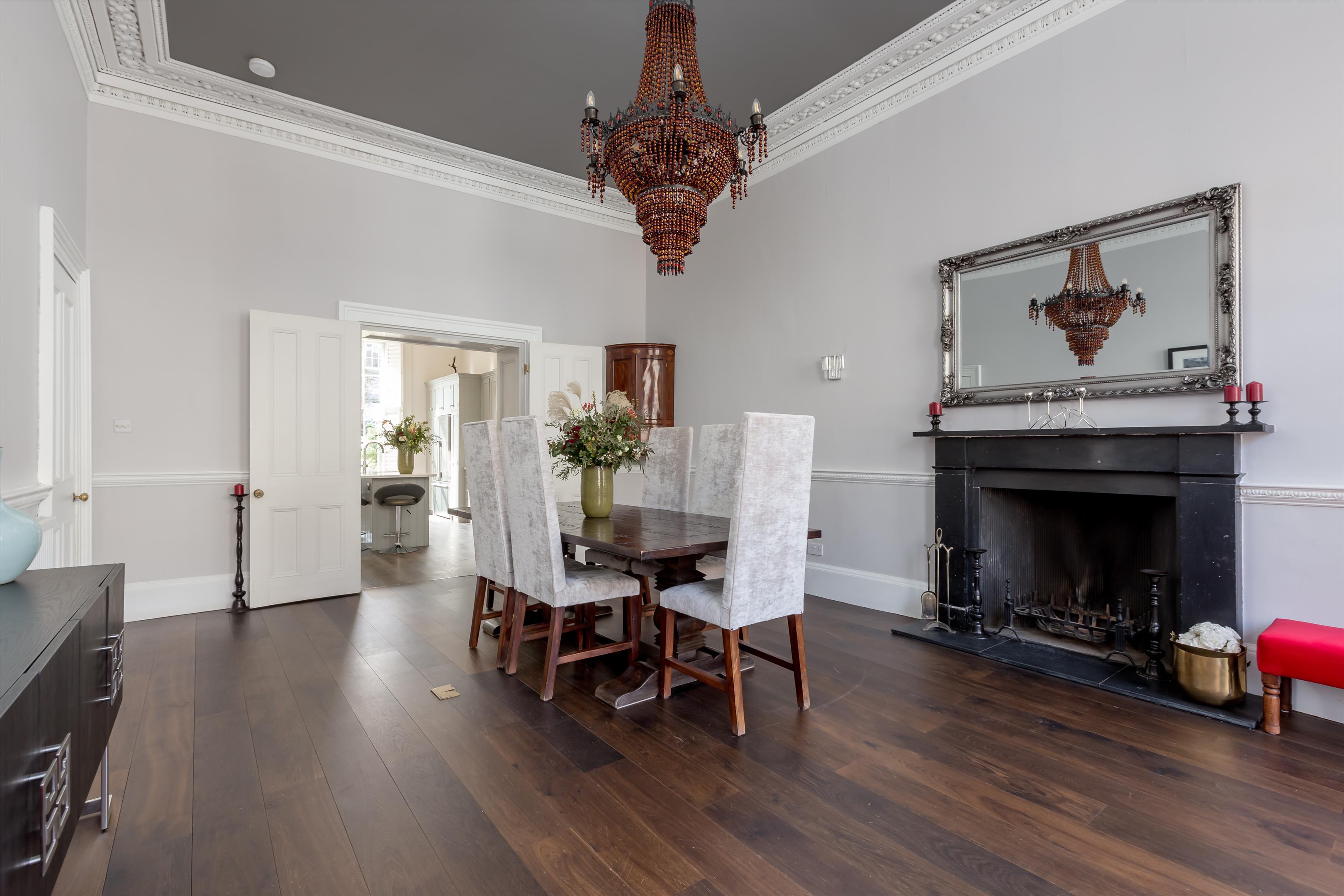 Carlton Street, Stockbridge, Edinburgh EH4