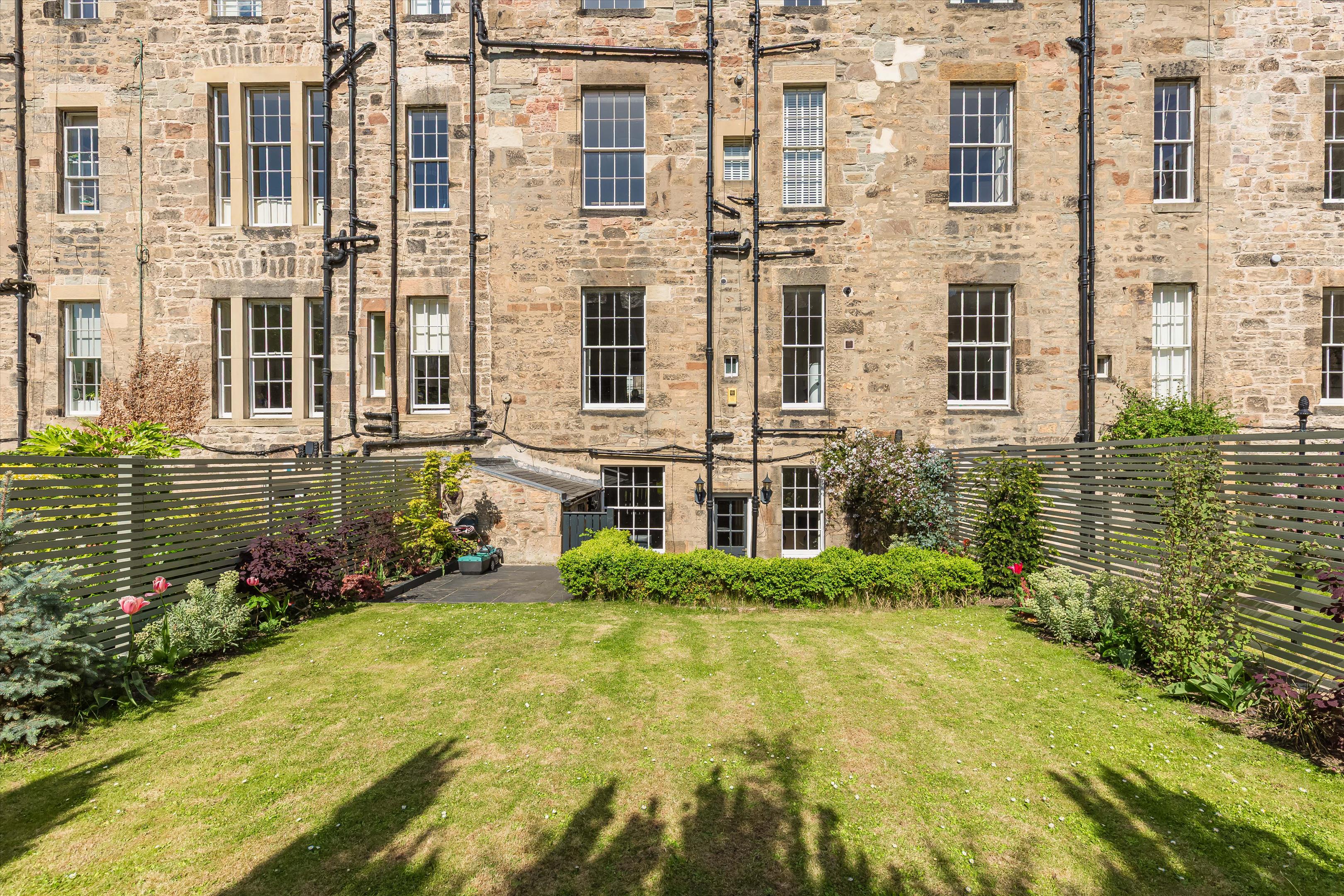 Carlton Street, Stockbridge, Edinburgh EH4