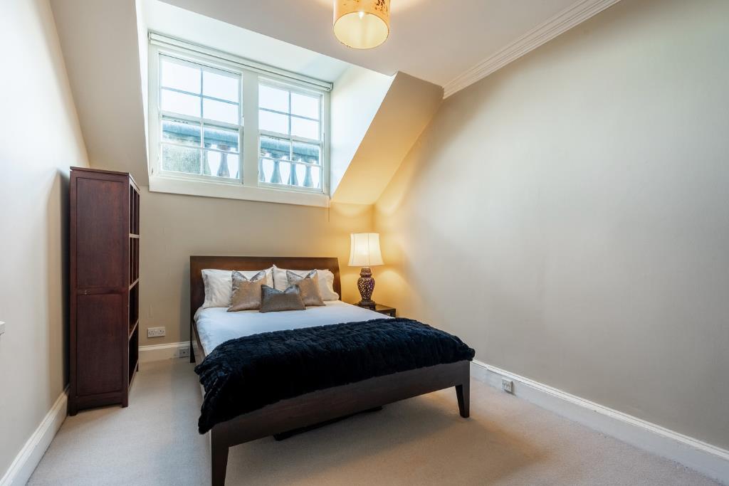 Carlton Street, Stockbridge, Edinburgh EH4