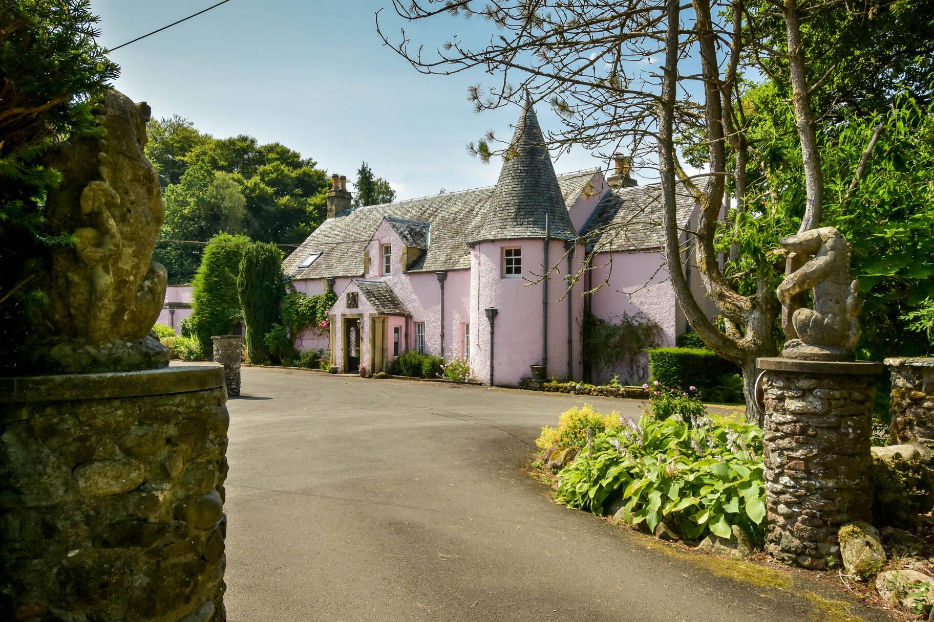 Main Street, Callander, Stirlingshire, FK17