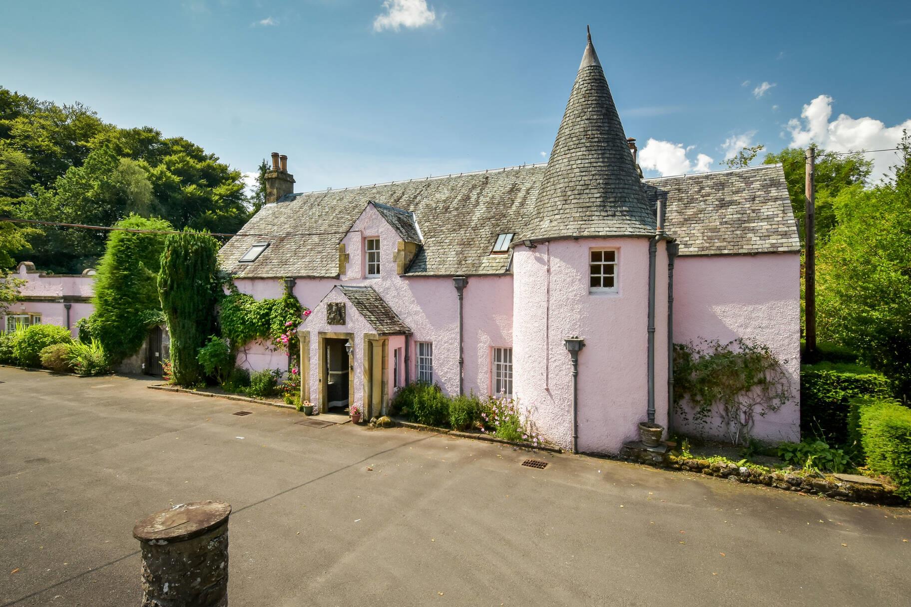 Main Street, Callander, Stirlingshire, FK17