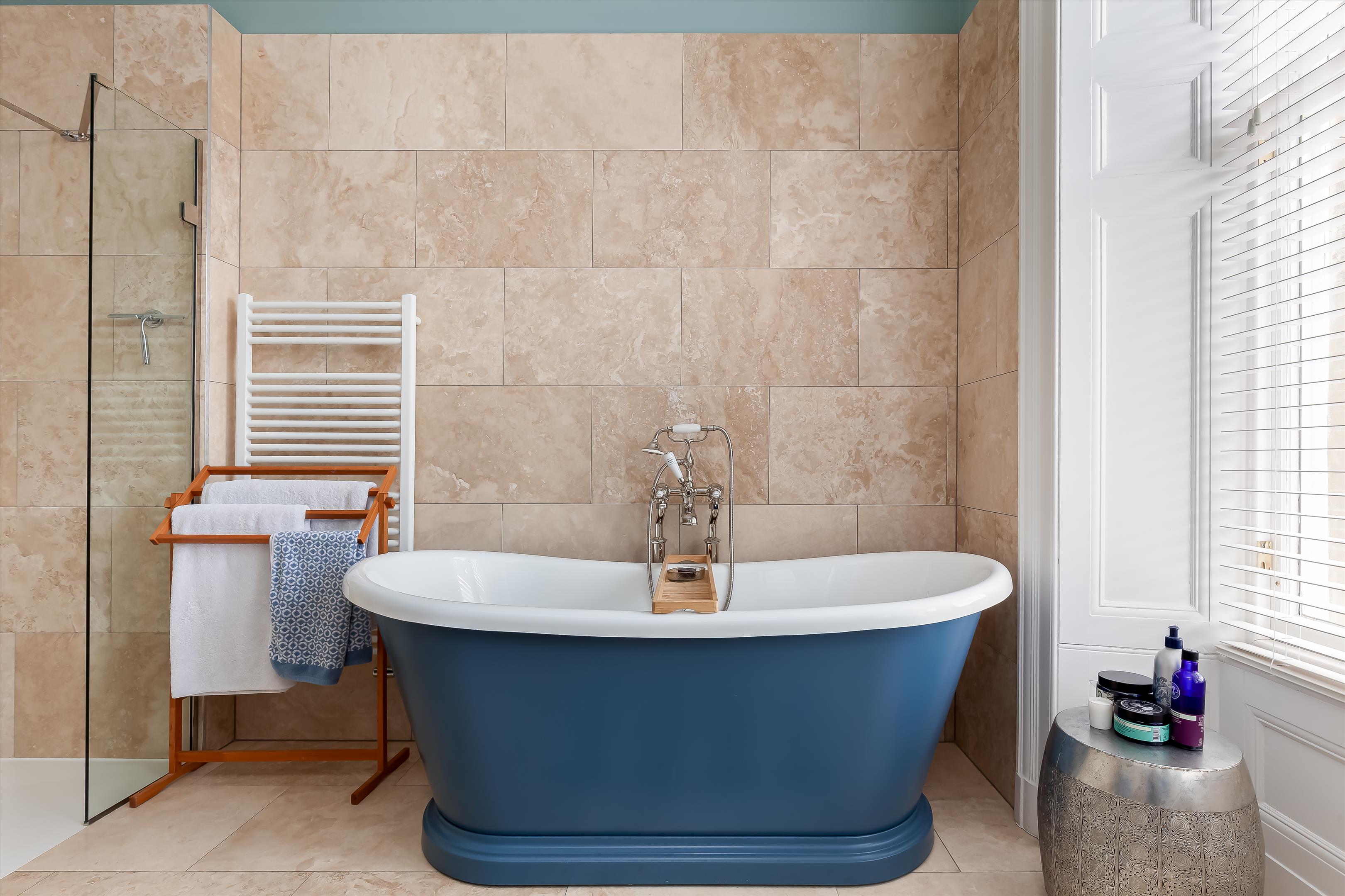 Succoth Place, Edinburgh EH12