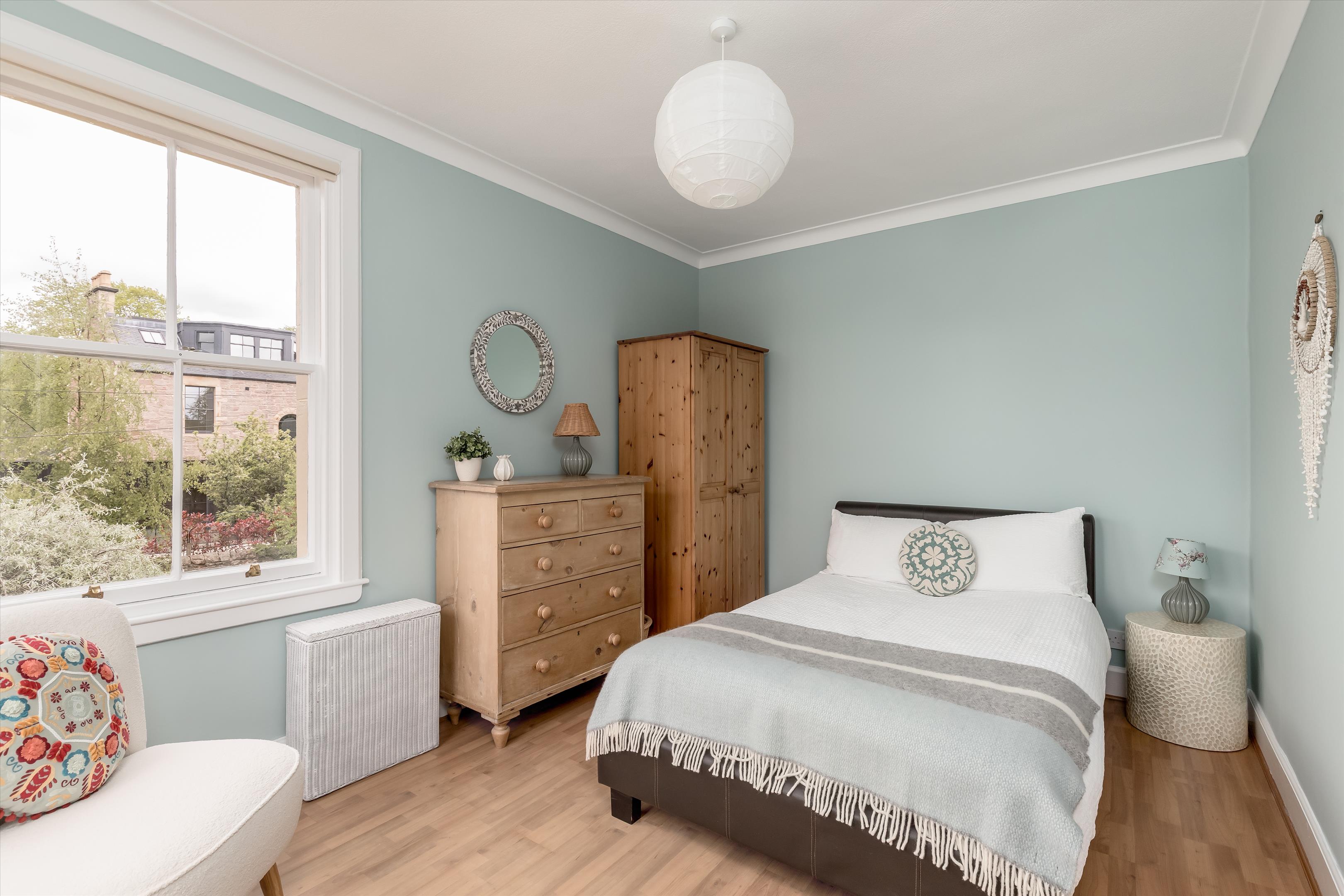 Lauder Road, Edinburgh, Midlothian, EH9