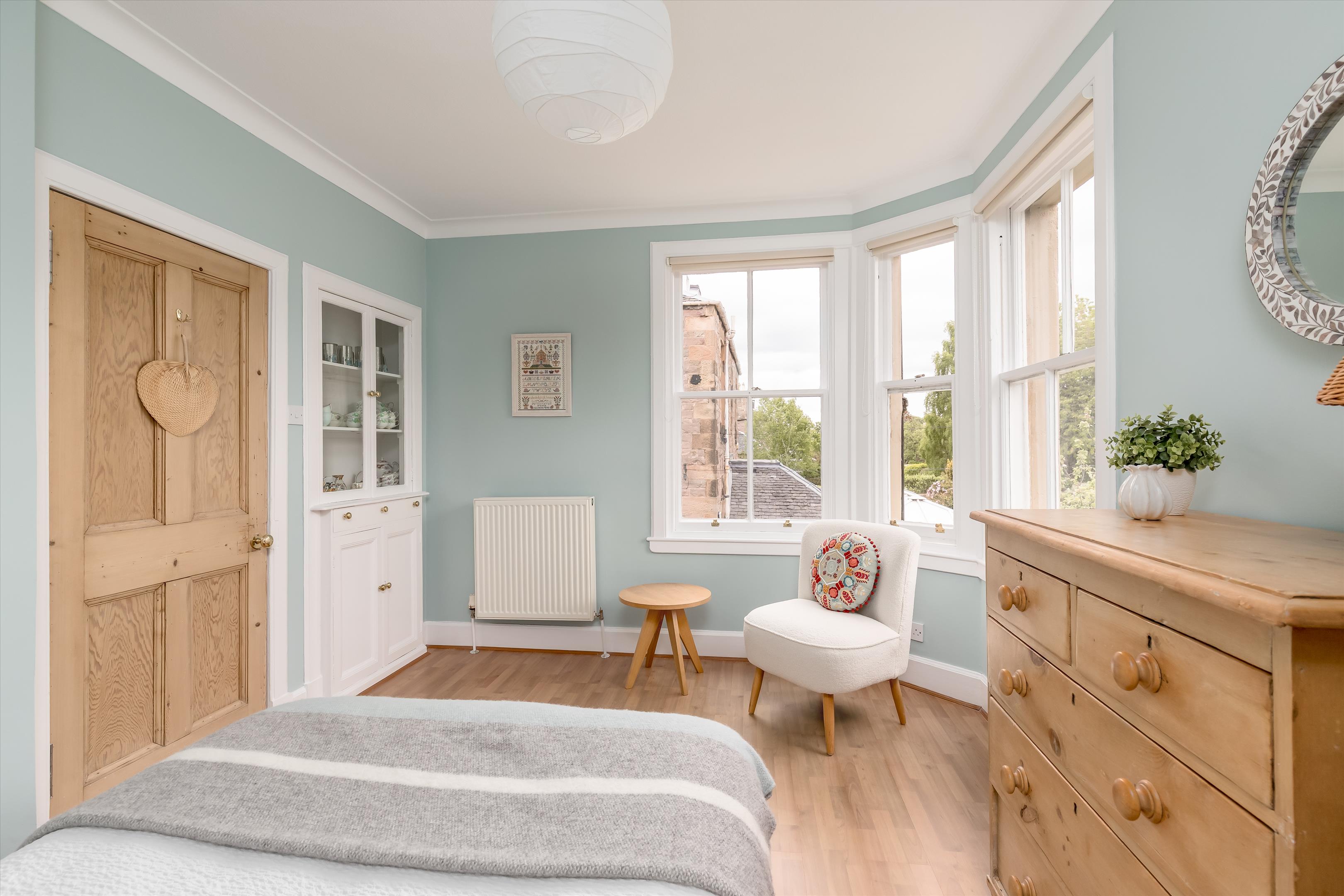 Lauder Road, Edinburgh, Midlothian, EH9
