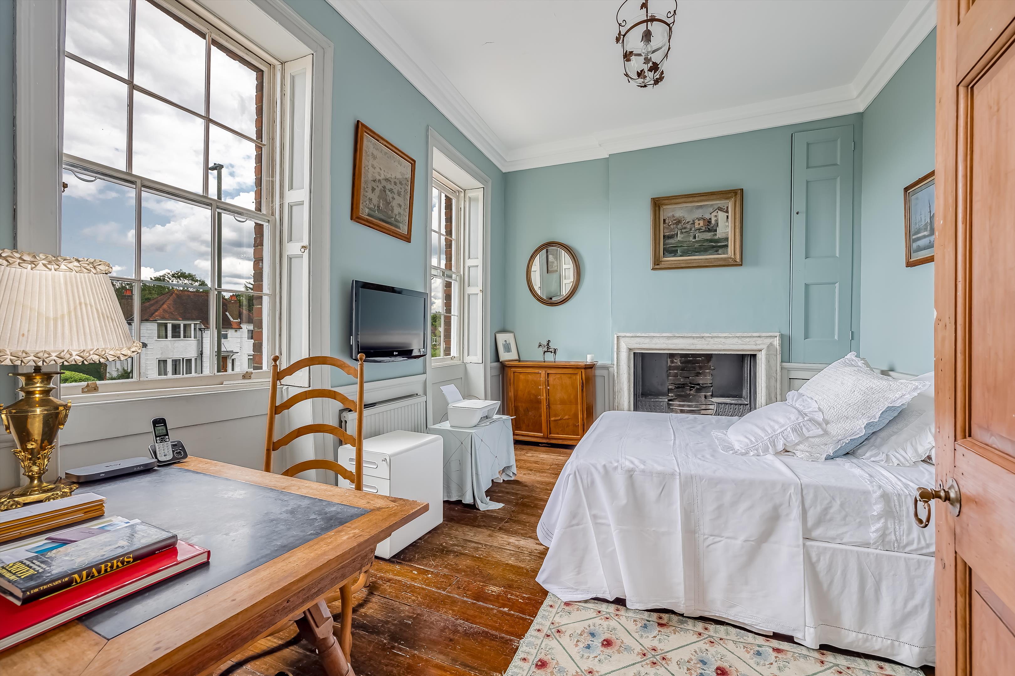 Dorking Road, Epsom, Surrey, KT18