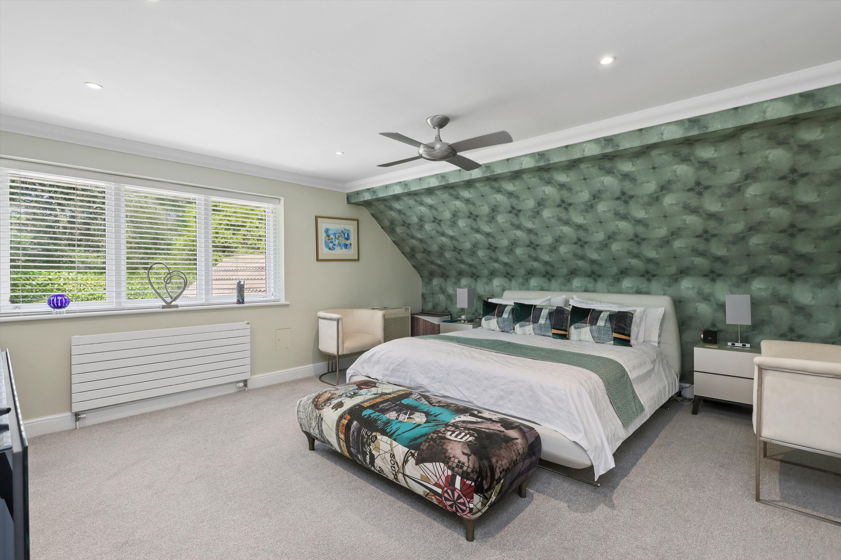 Littleworth Lane, Esher, Surrey KT10