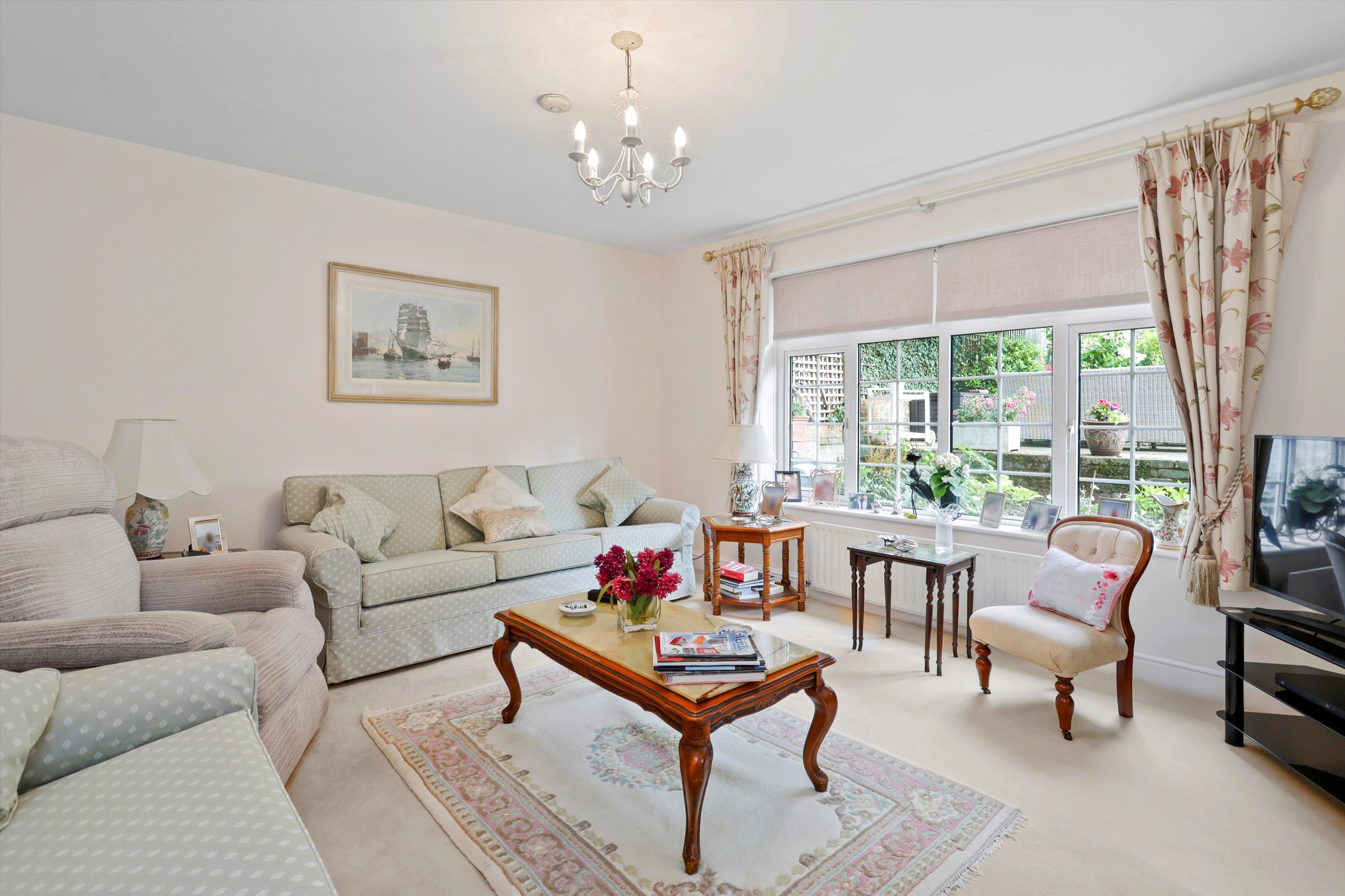 Park Close, Esher, Surrey, KT10