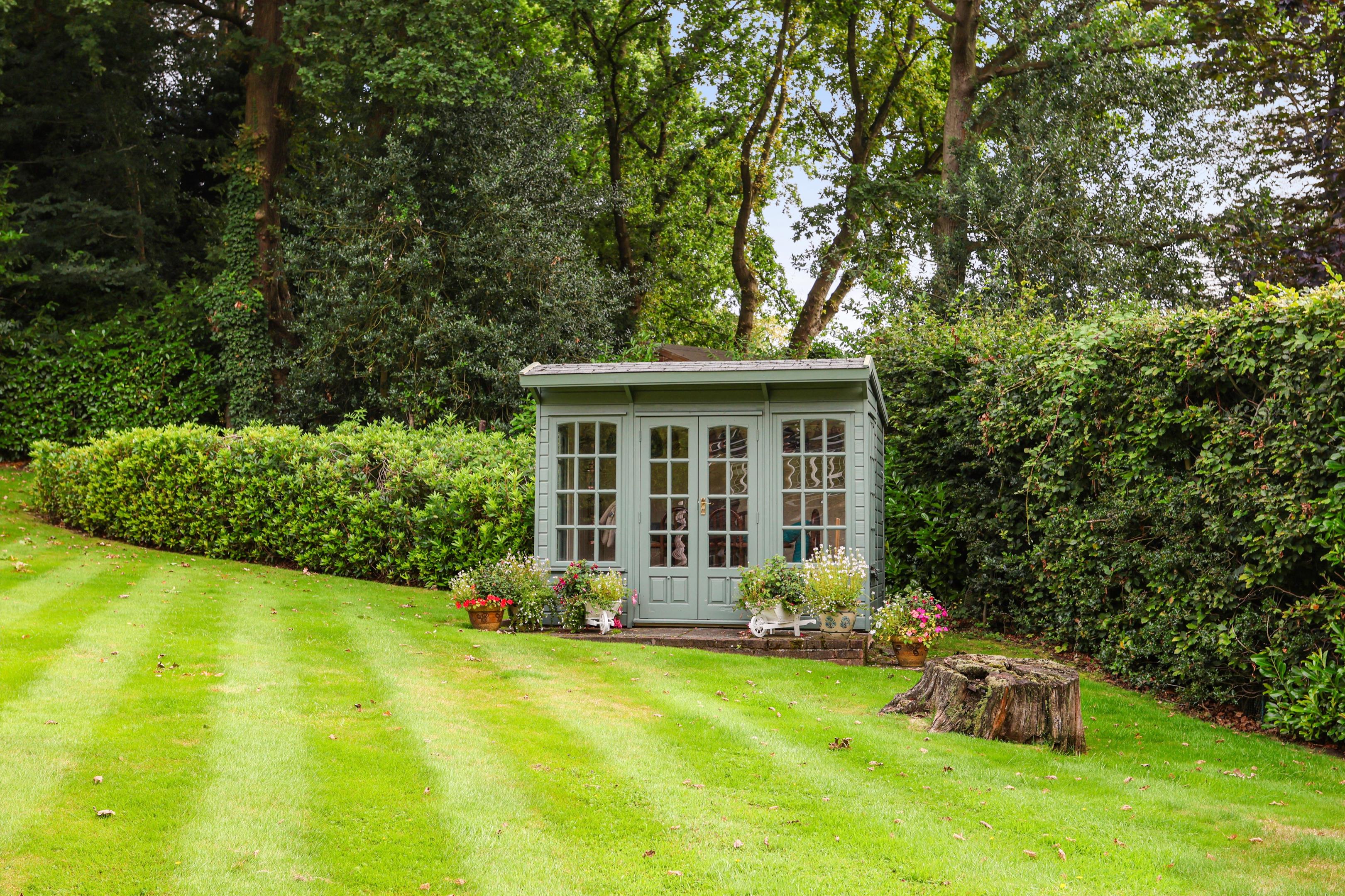 Park Close, Esher, Surrey, KT10