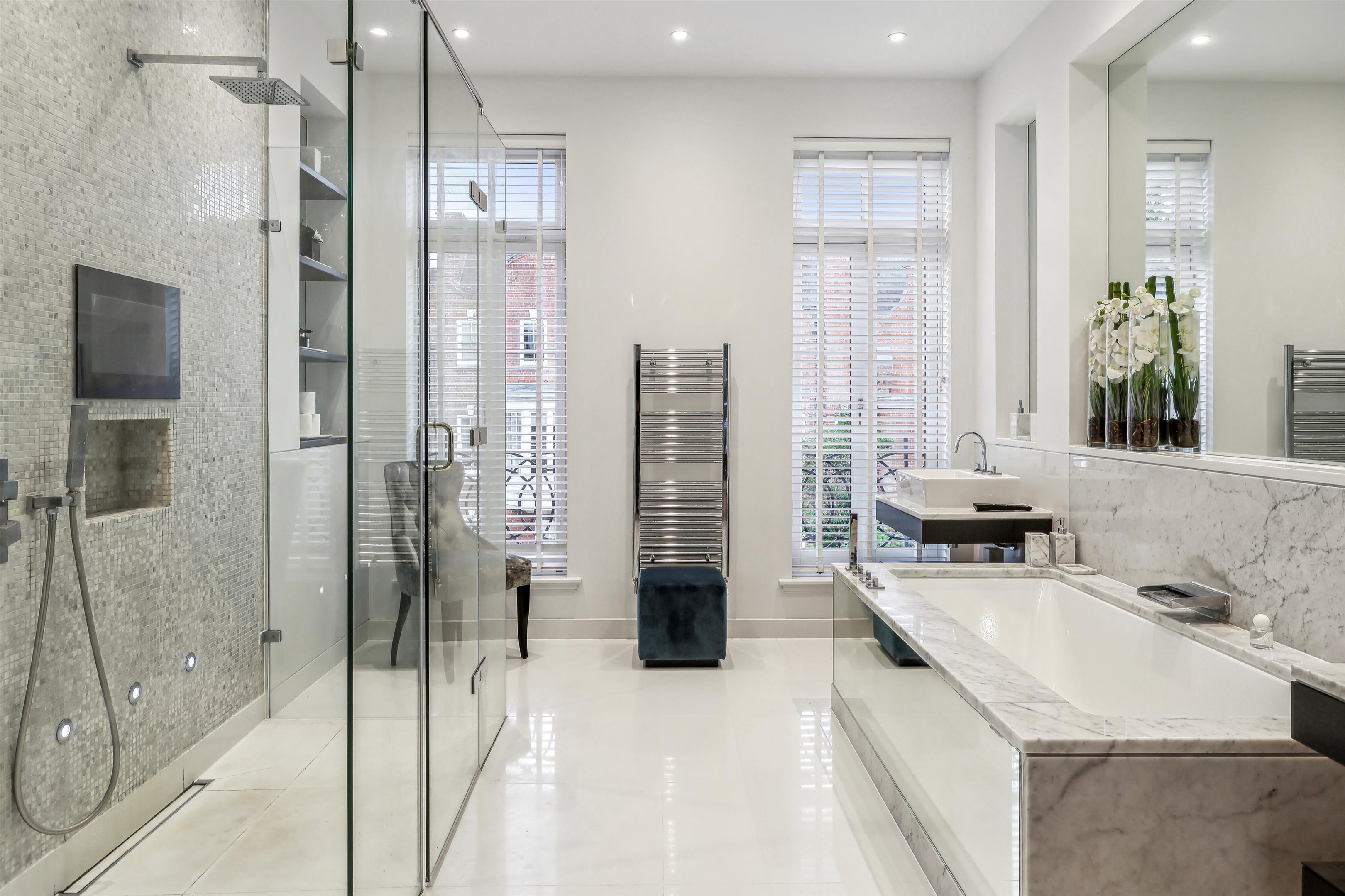 Charlotte Terrace, Princess Square, Esher, Surrey, KT10