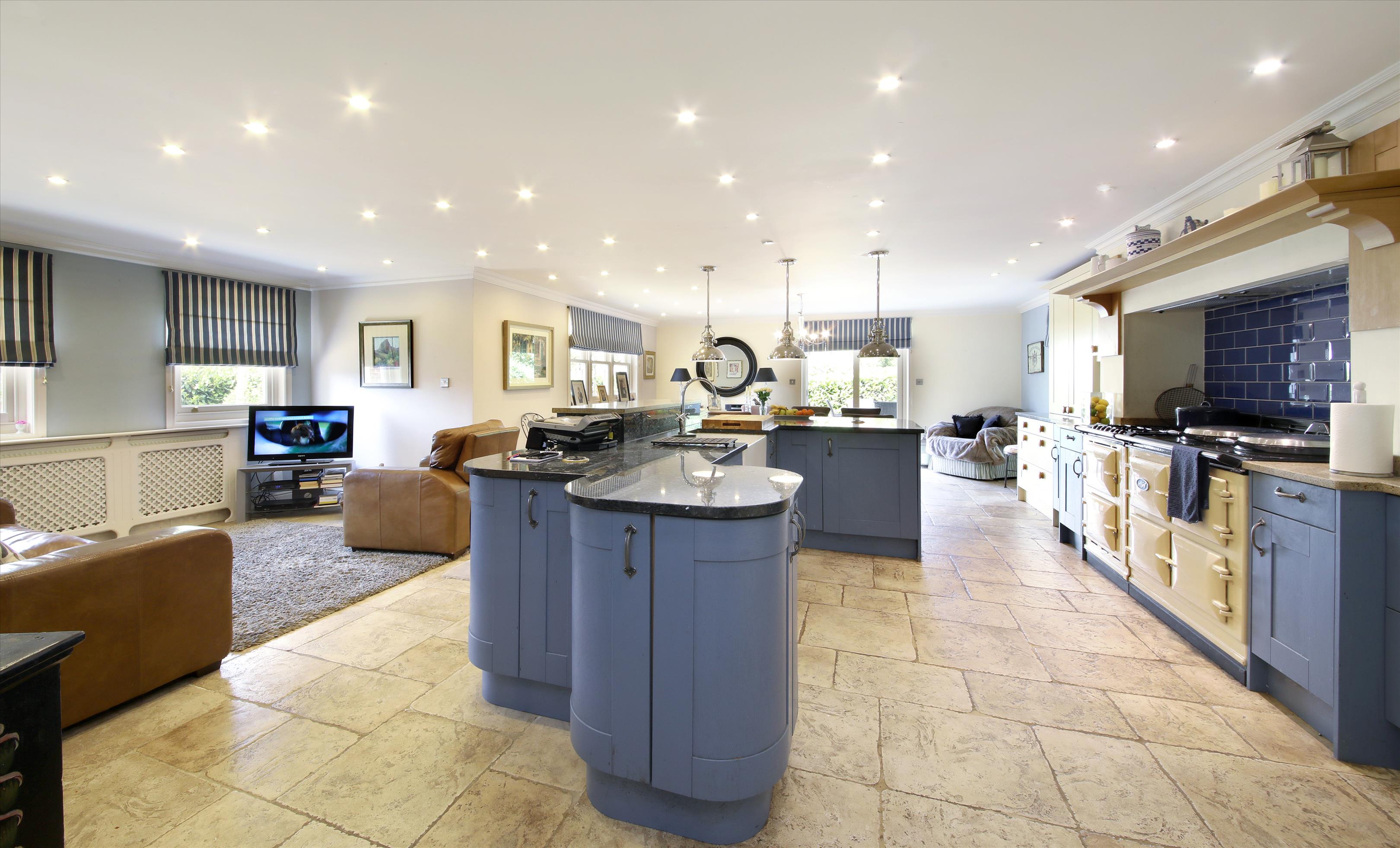 Woodcote Road, Epsom, Surrey, KT18