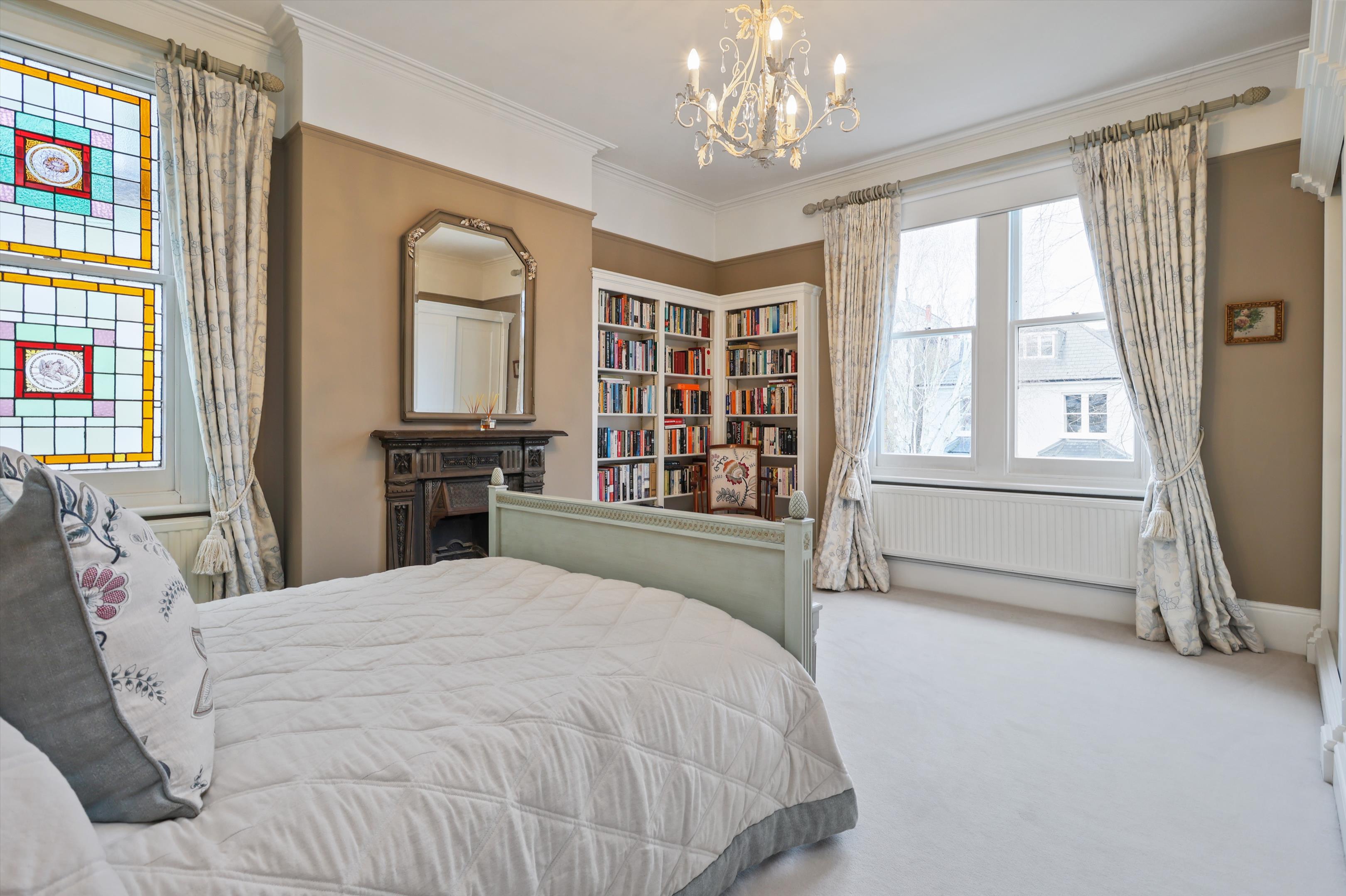 Arnison Road, East Molesey, Surrey, KT8