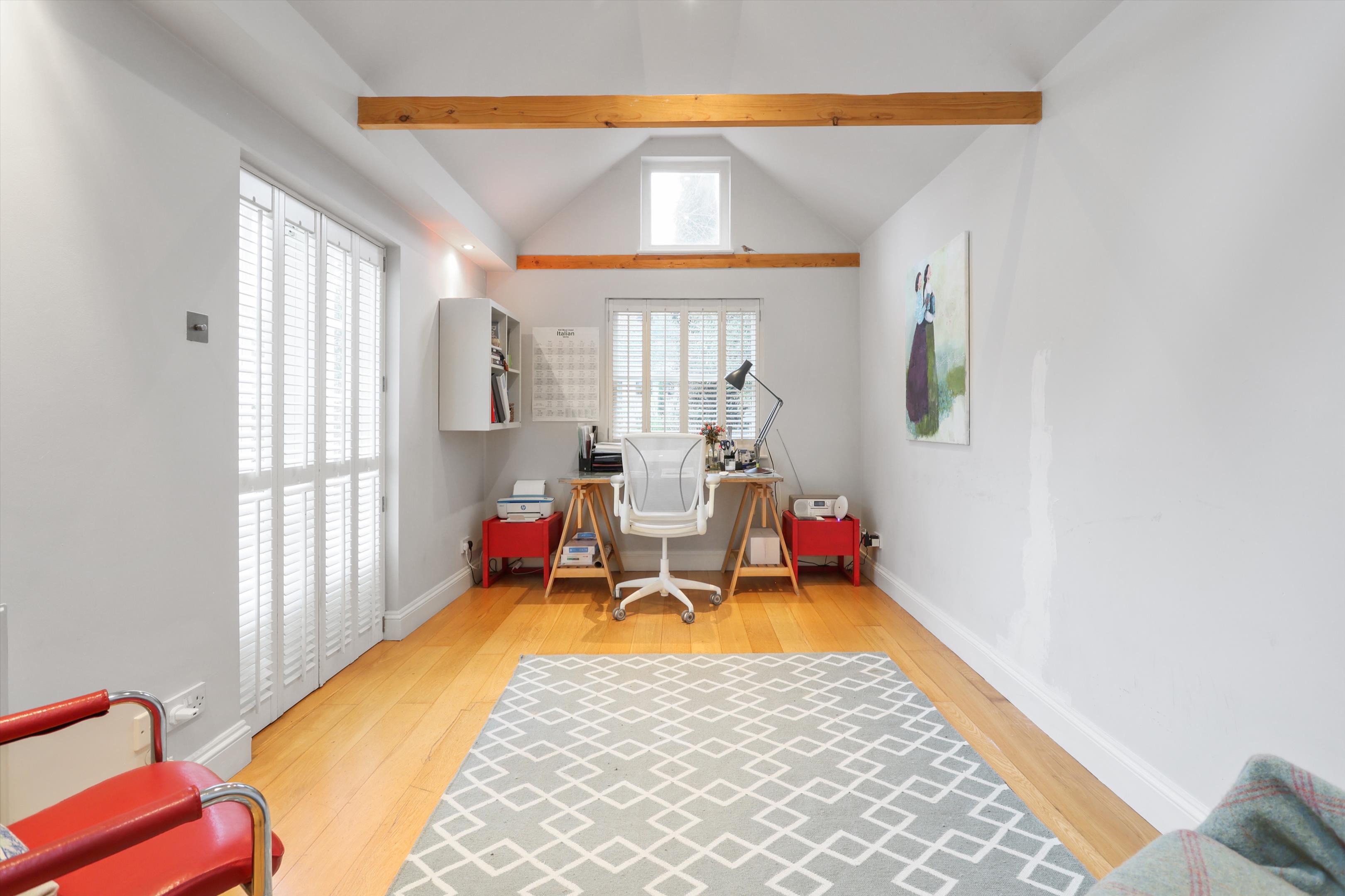 Arnison Road, East Molesey, Surrey, KT8