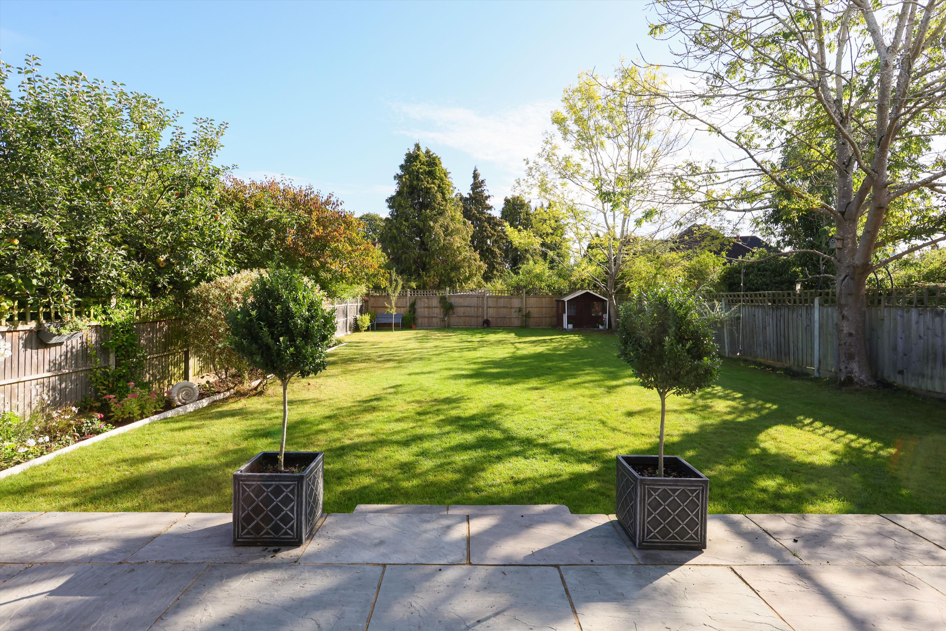 Oaken Lane, Claygate, Esher, Surrey, KT10