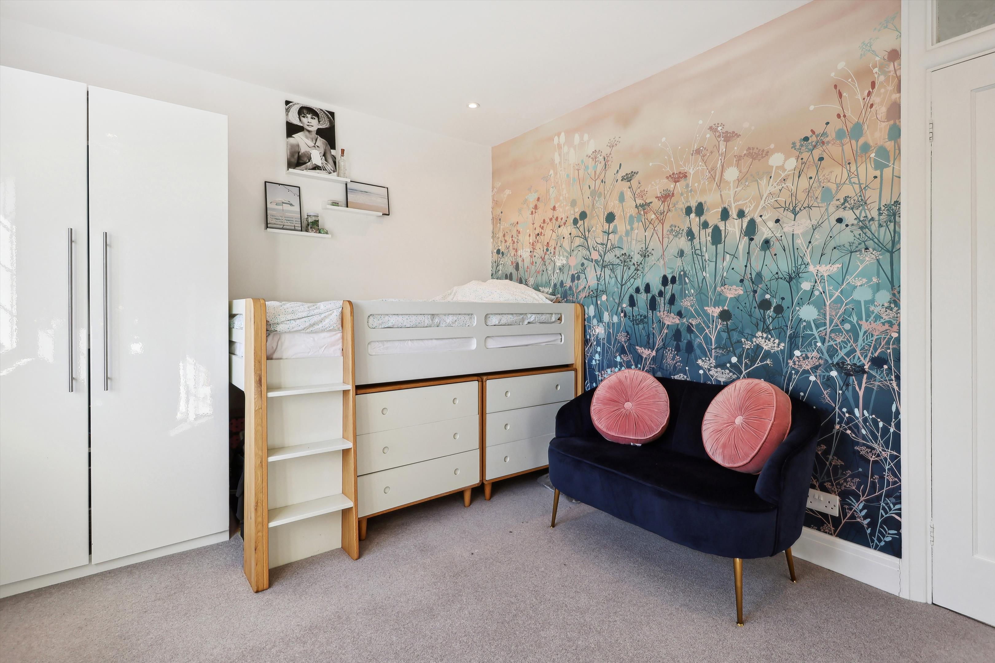 Oaken Lane, Claygate, Esher, Surrey, KT10