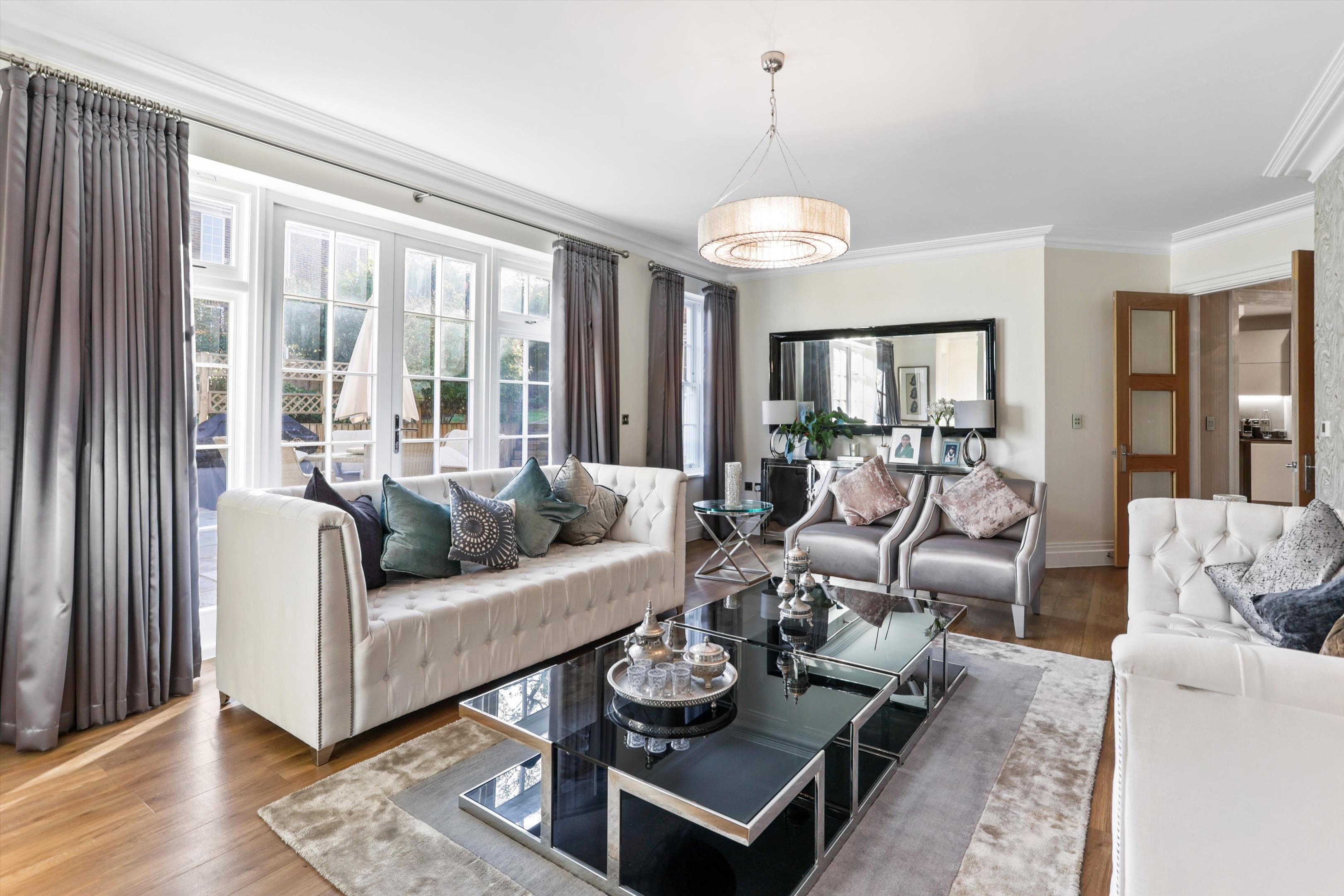 Ruxley Ridge, Claygate, Esher, Surrey, KT10