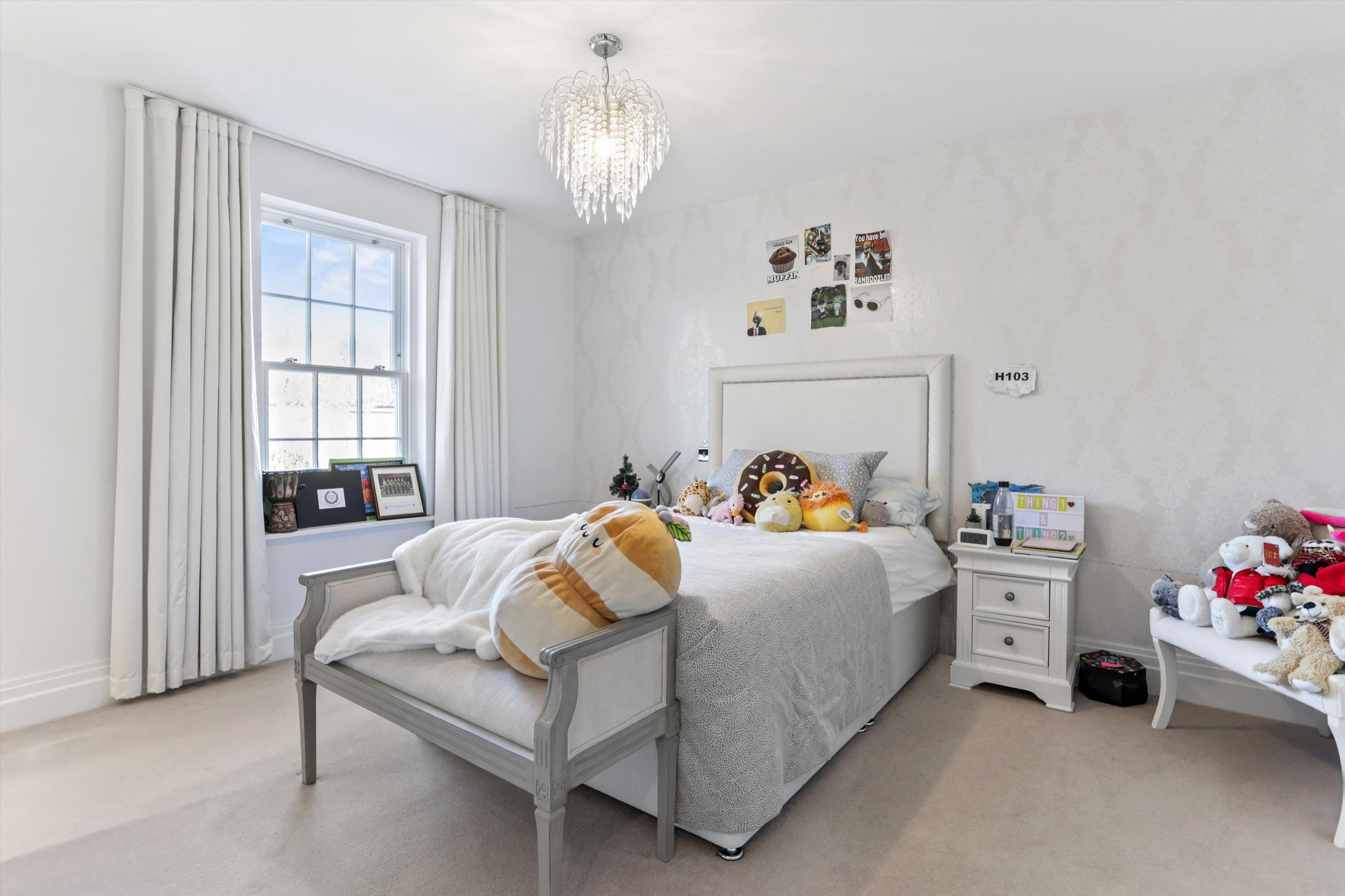 Ruxley Ridge, Claygate, Esher, Surrey, KT10