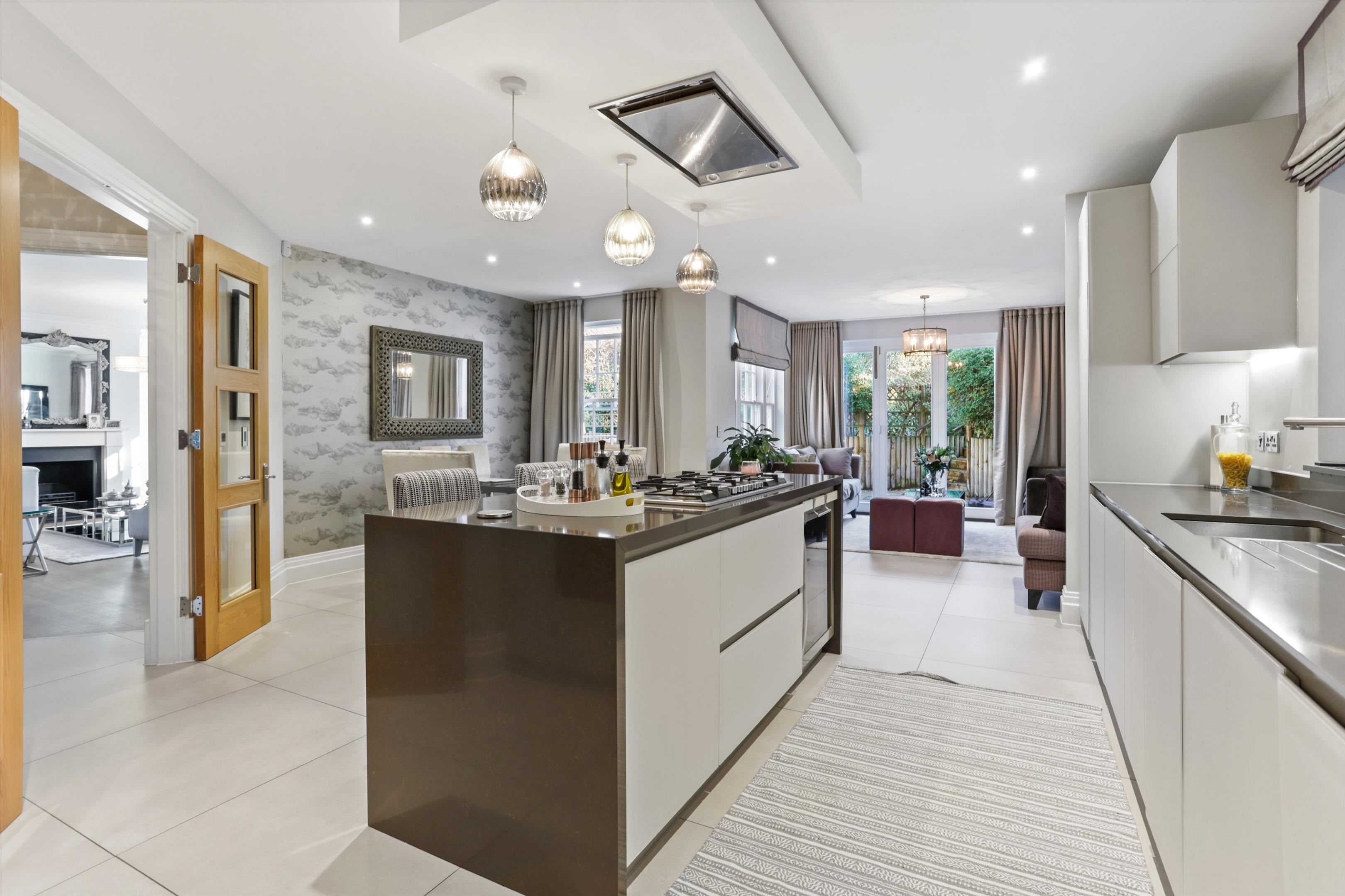 Ruxley Ridge, Claygate, Esher, Surrey, KT10