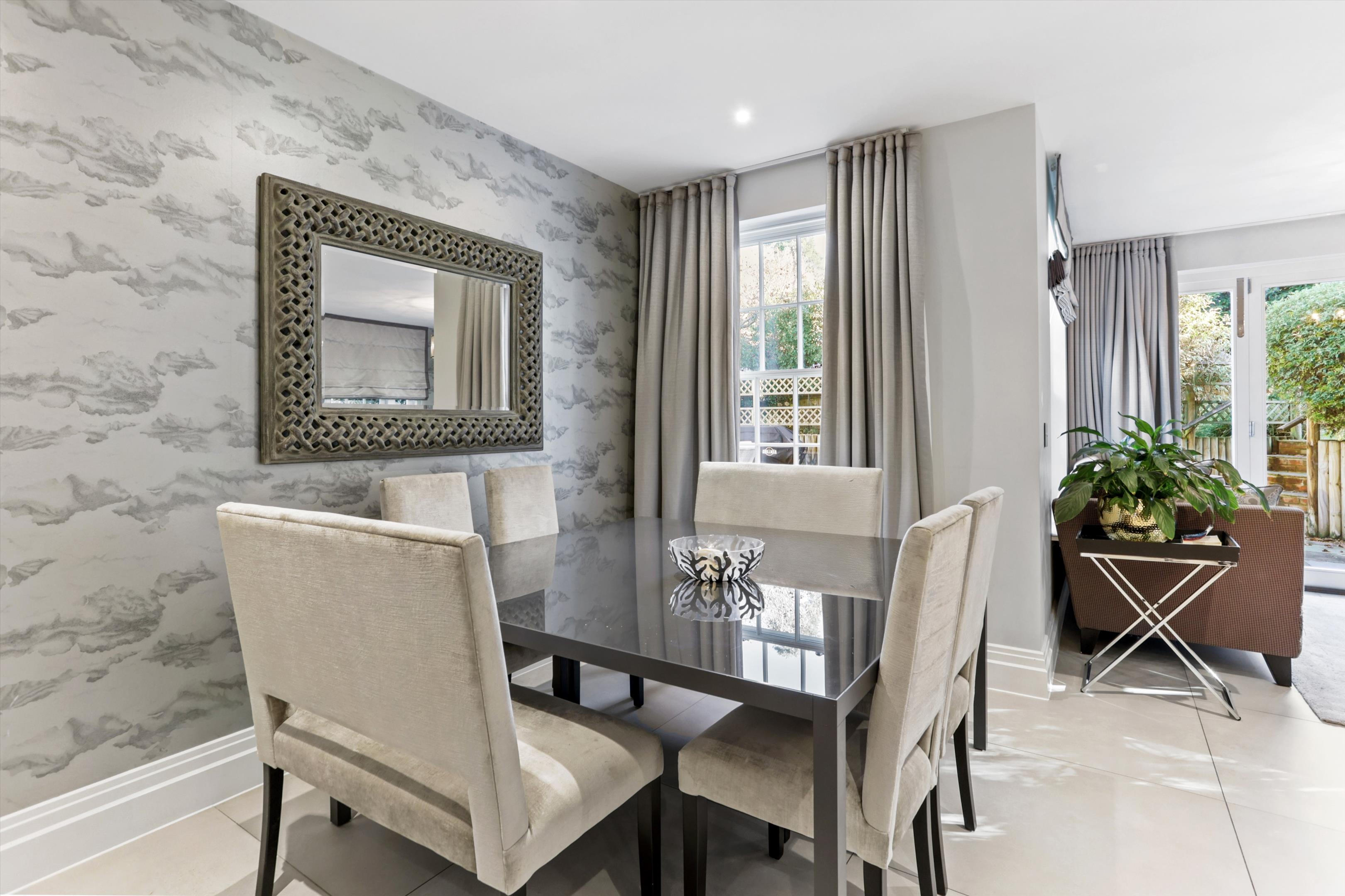 Ruxley Ridge, Claygate, Esher, Surrey, KT10