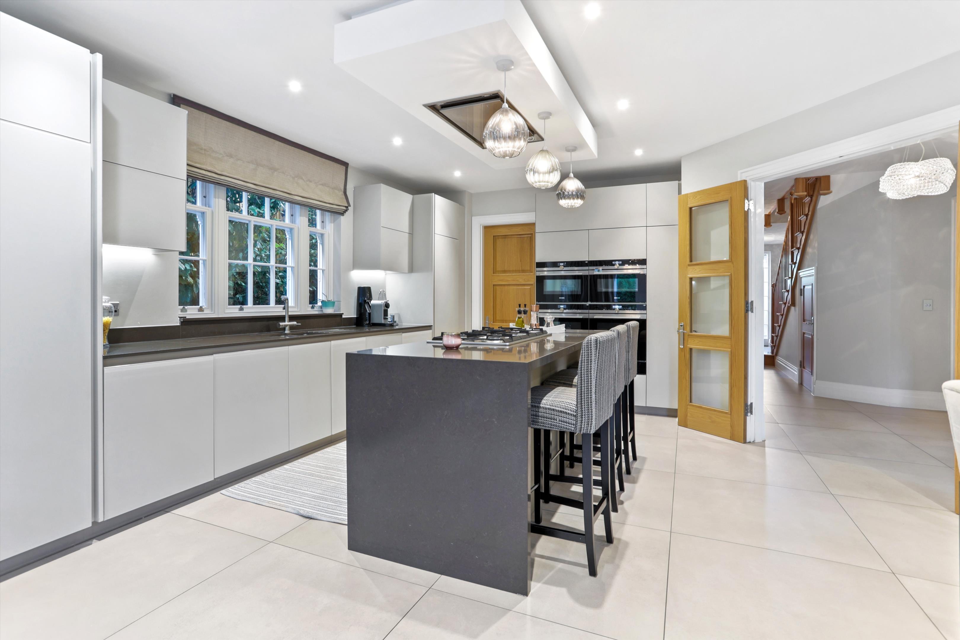 Ruxley Ridge, Claygate, Esher, Surrey, KT10