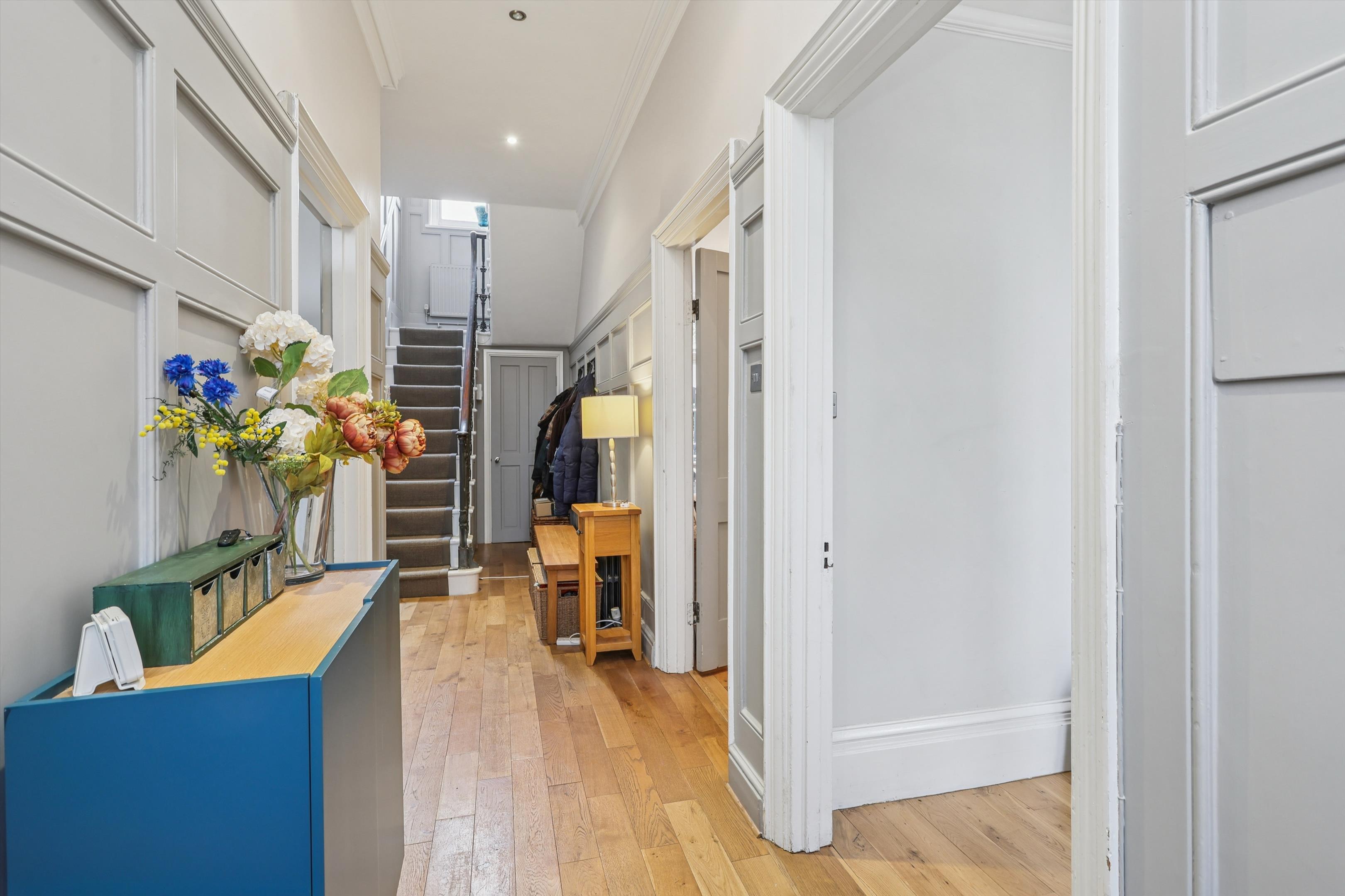 Manor Road North, Esher, Surrey, KT10