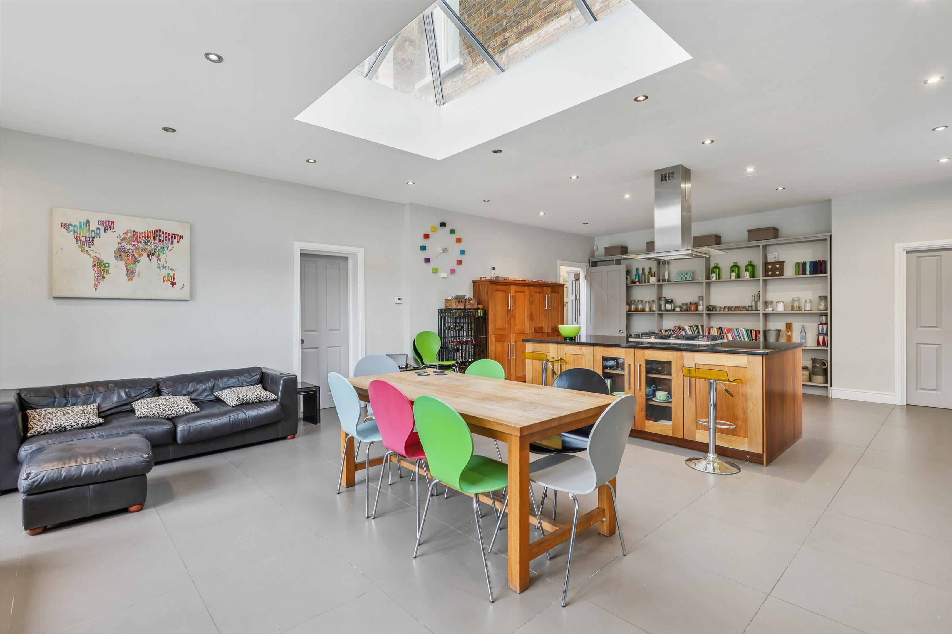 Manor Road North, Esher, Surrey, KT10