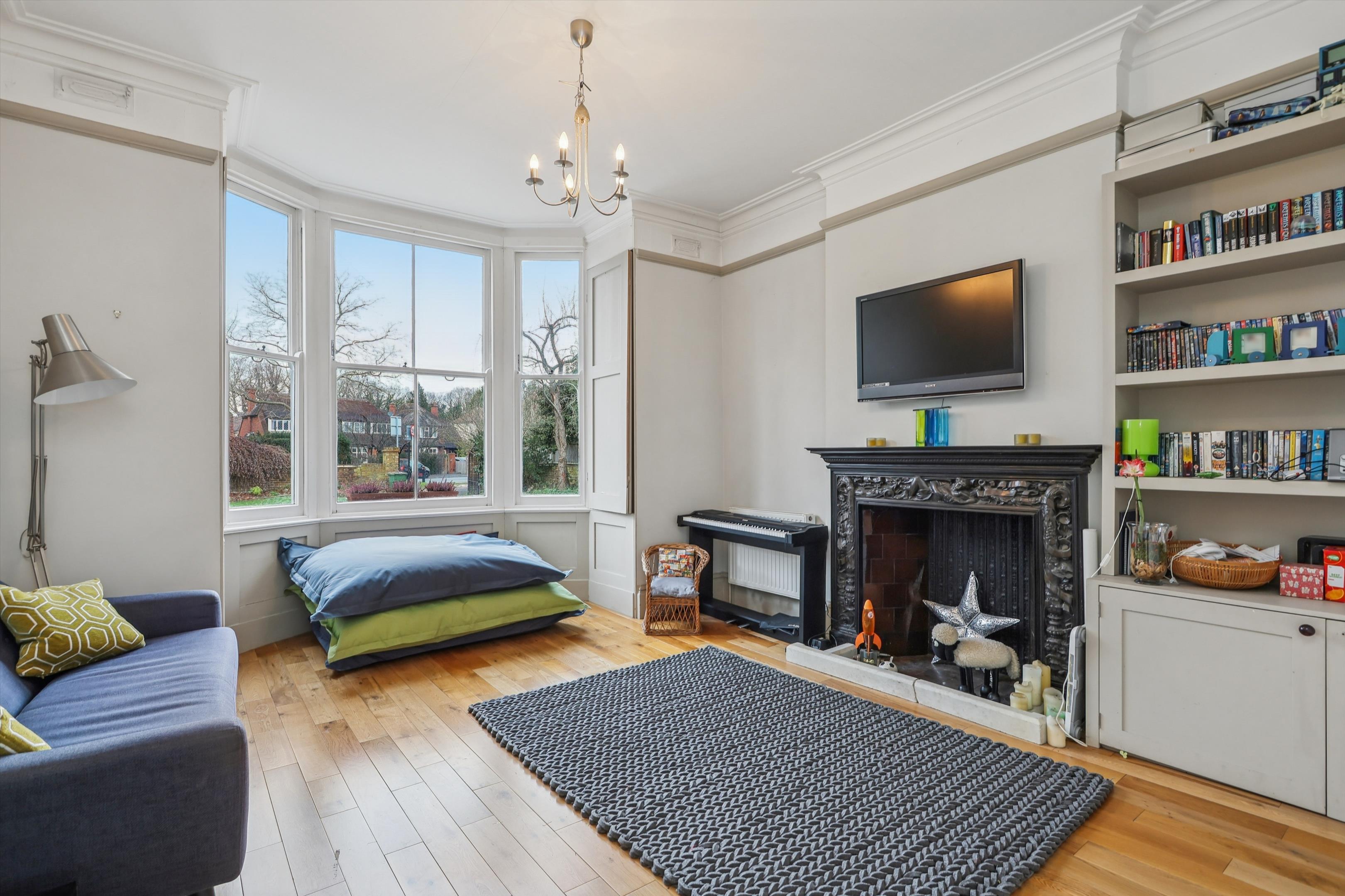 Manor Road North, Esher, Surrey, KT10