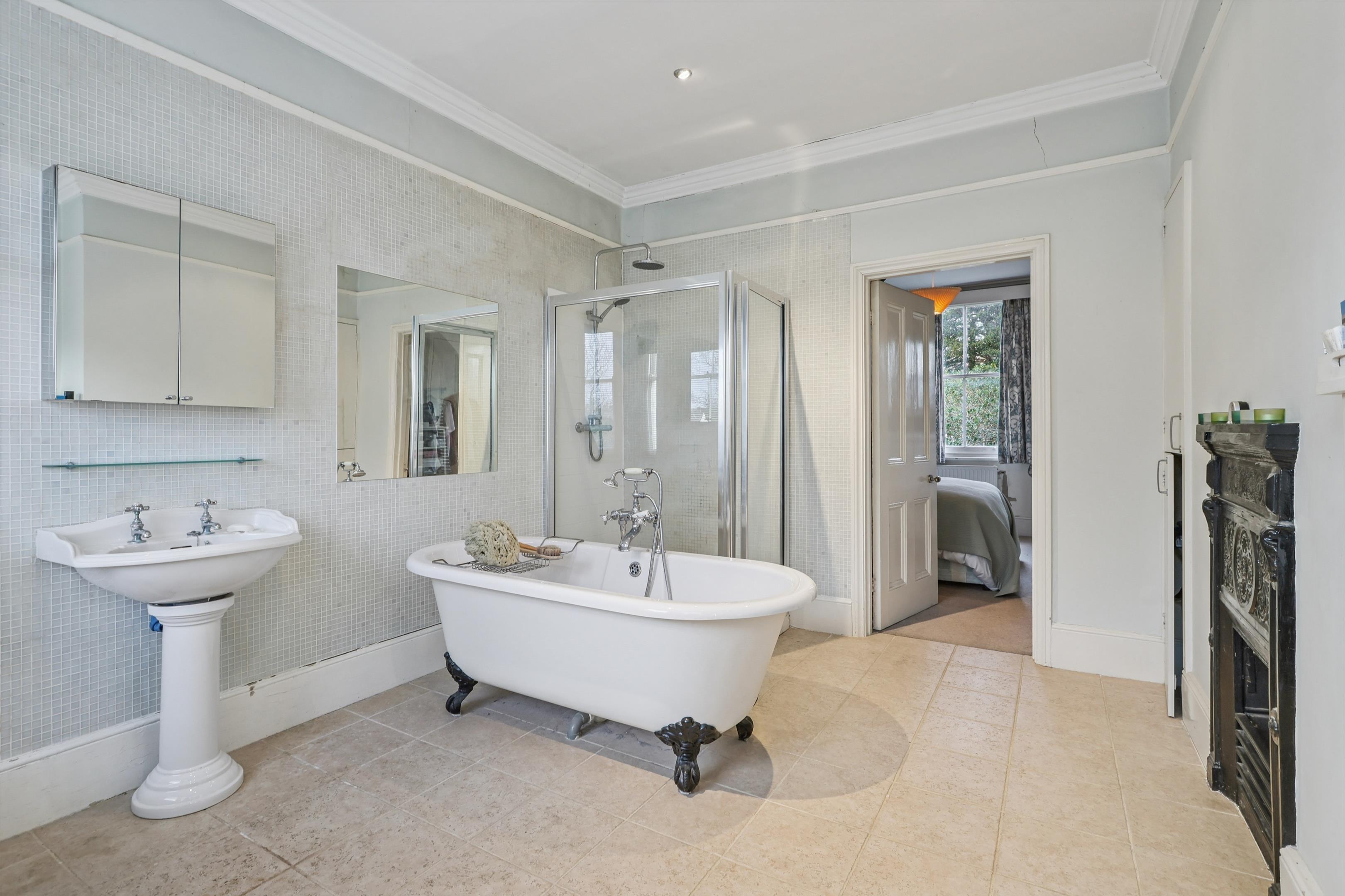 Manor Road North, Esher, Surrey, KT10
