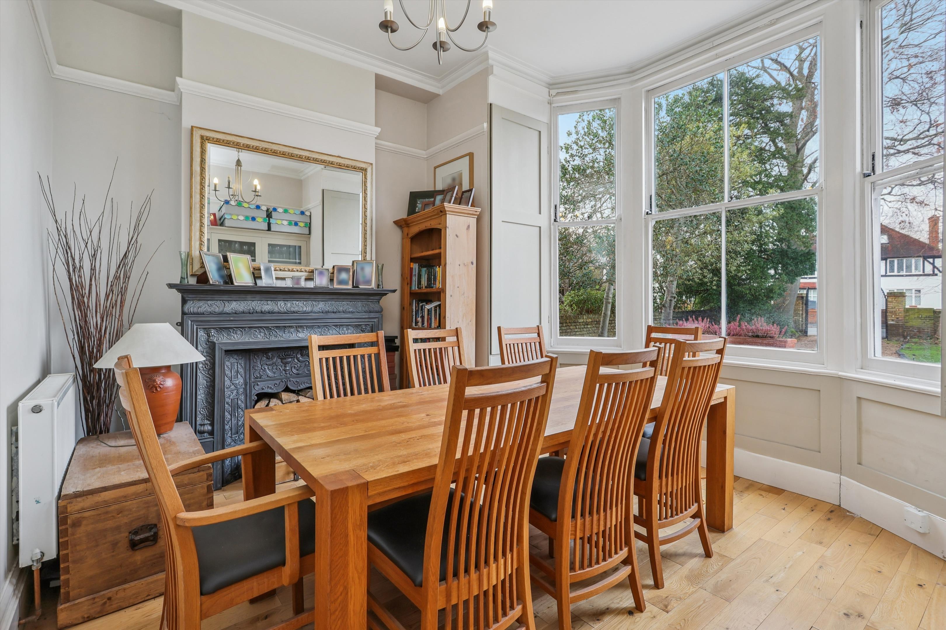Manor Road North, Esher, Surrey, KT10
