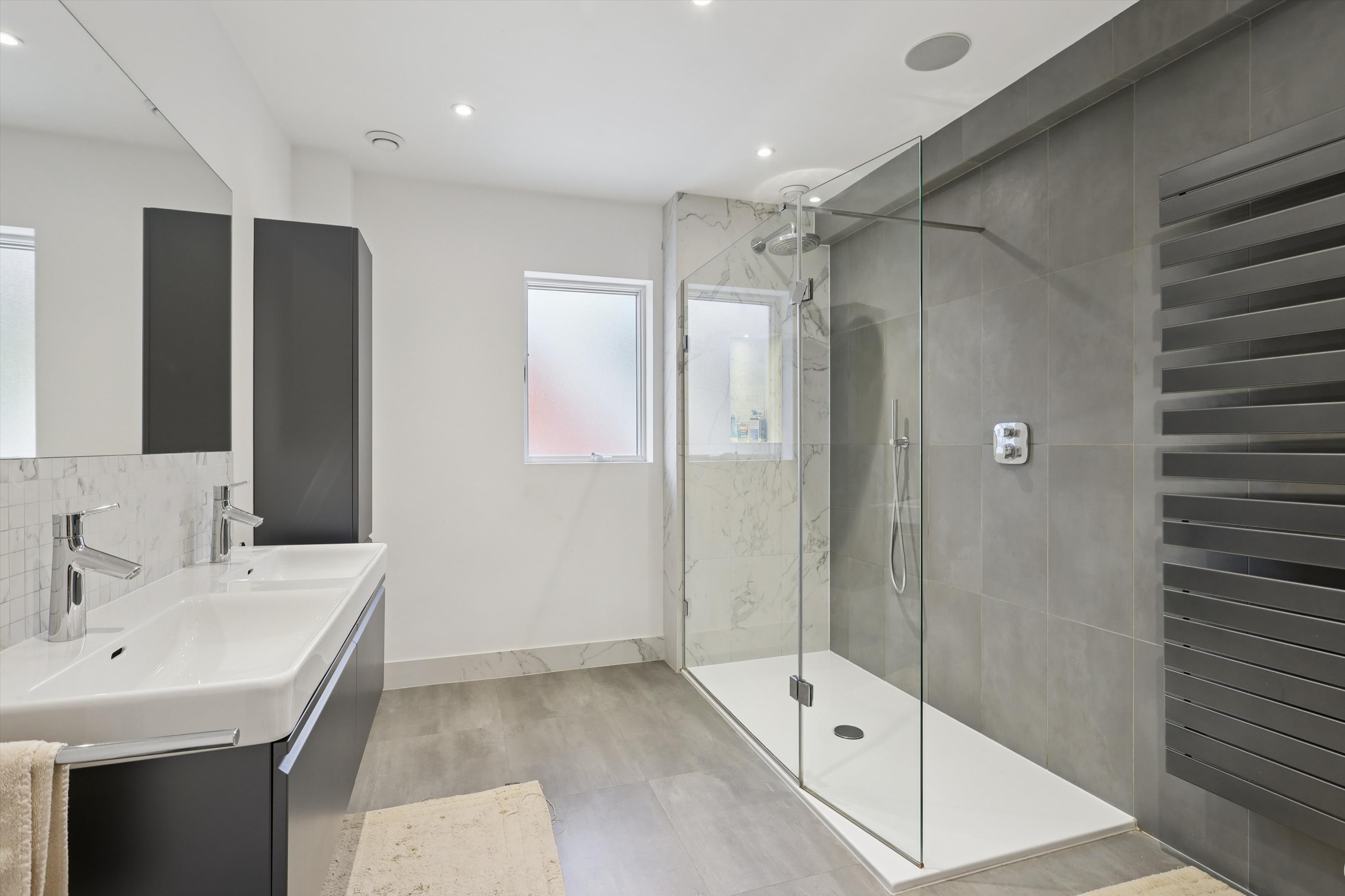 St. Marys Road, Long Ditton, Surbiton, Surrey, KT6