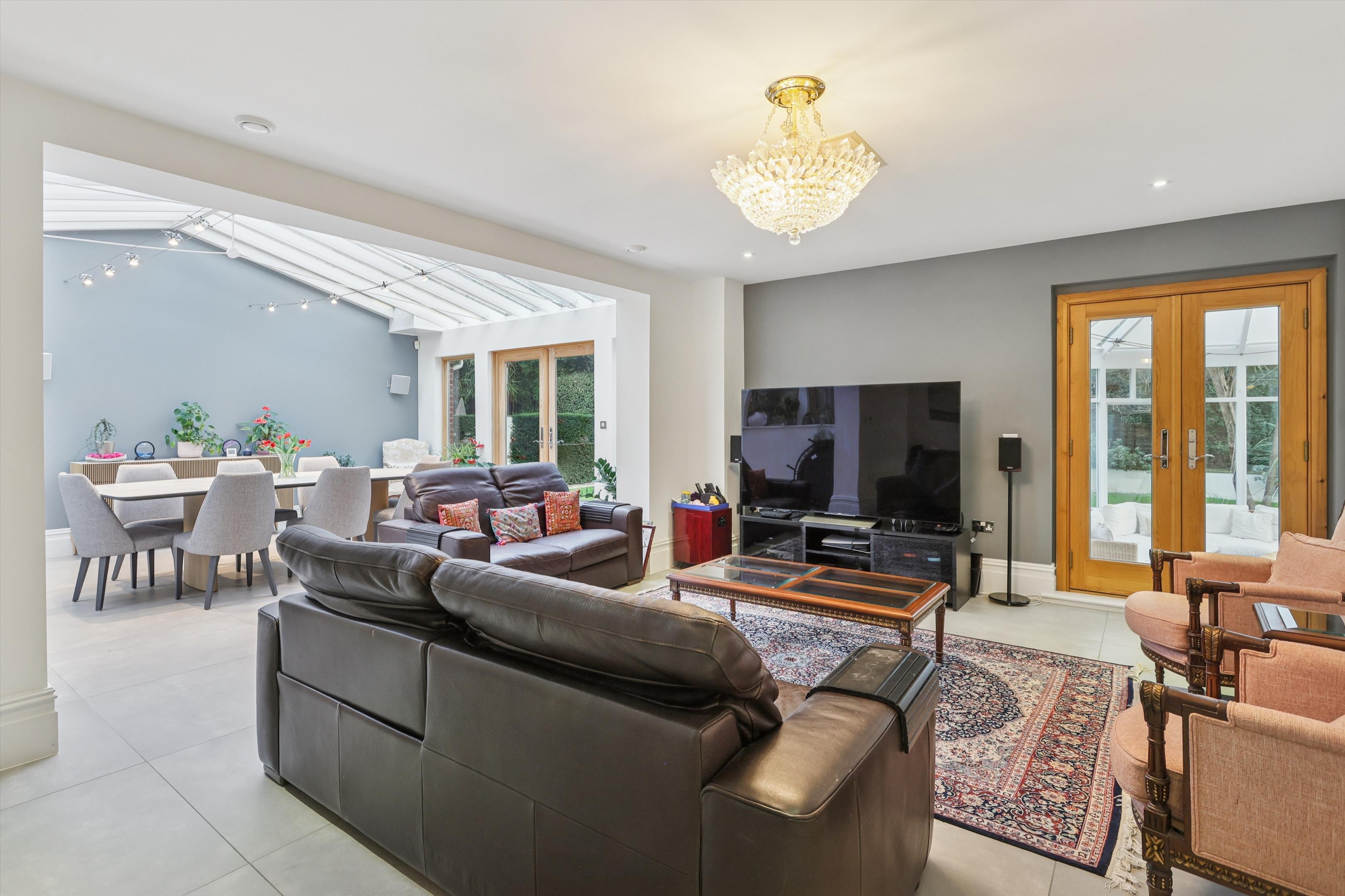 St. Marys Road, Long Ditton, Surbiton, Surrey, KT6