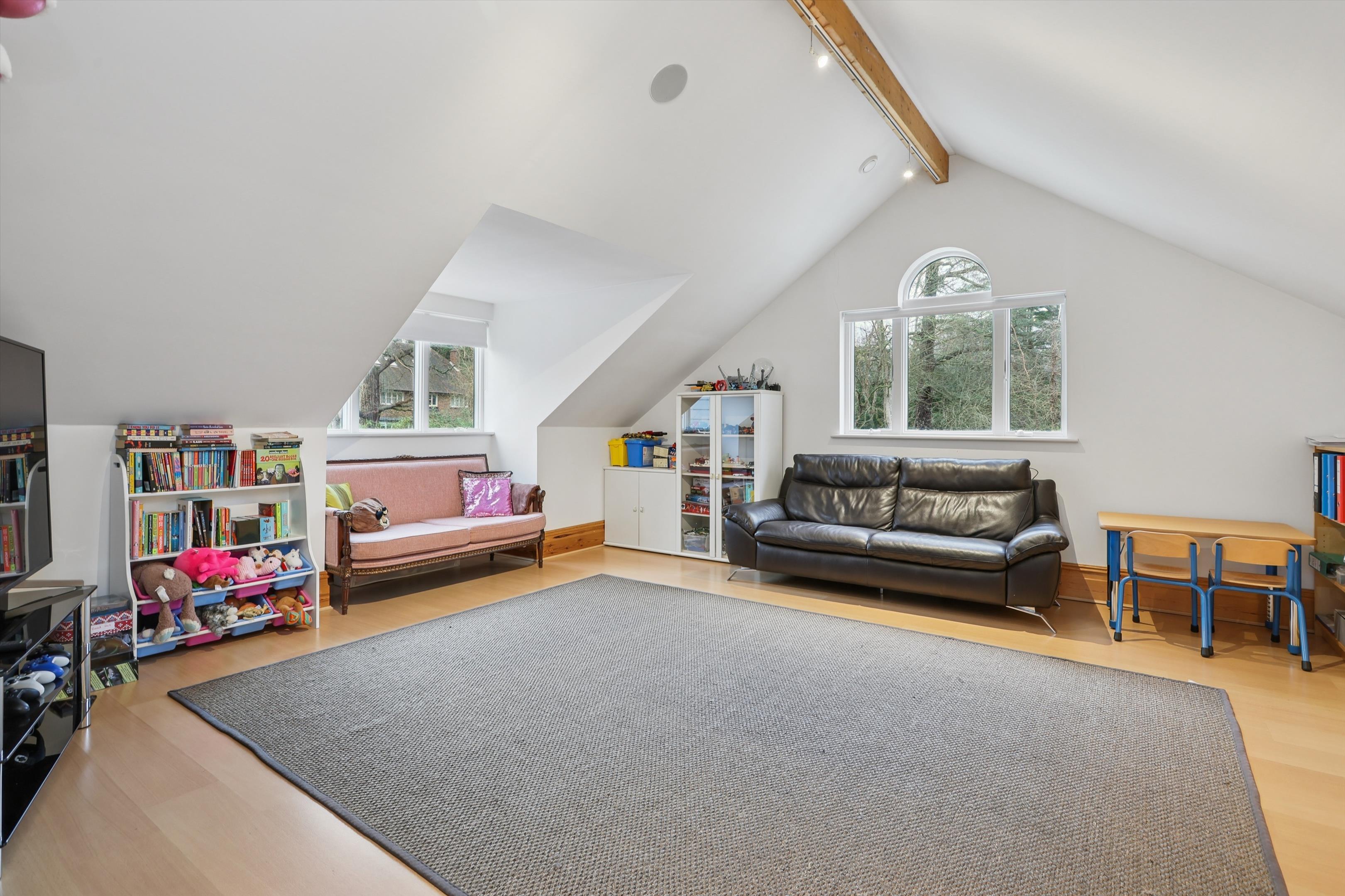 St. Marys Road, Long Ditton, Surbiton, Surrey, KT6