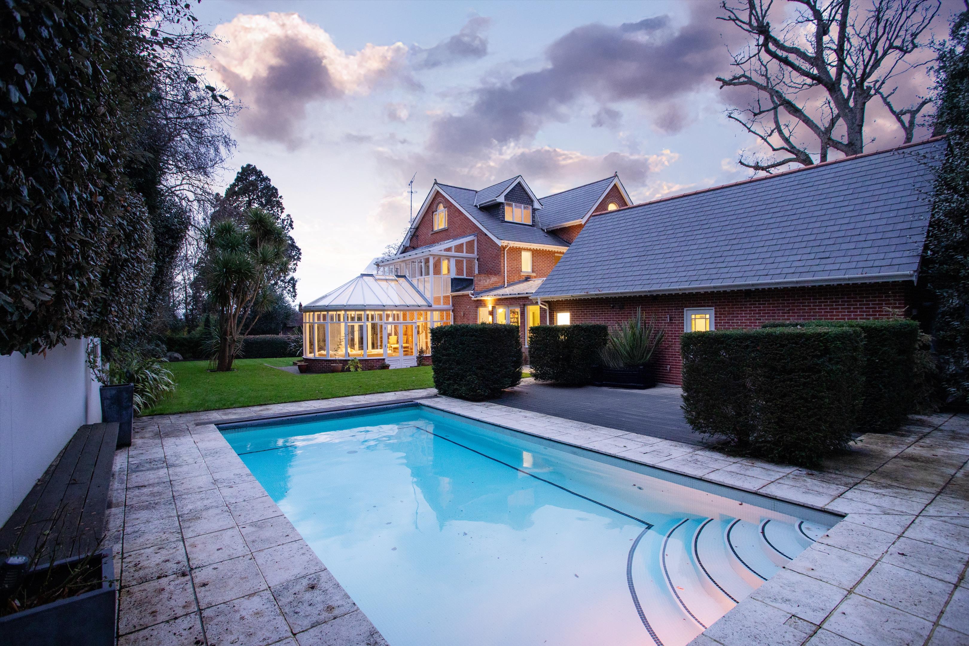 St. Marys Road, Long Ditton, Surbiton, Surrey, KT6