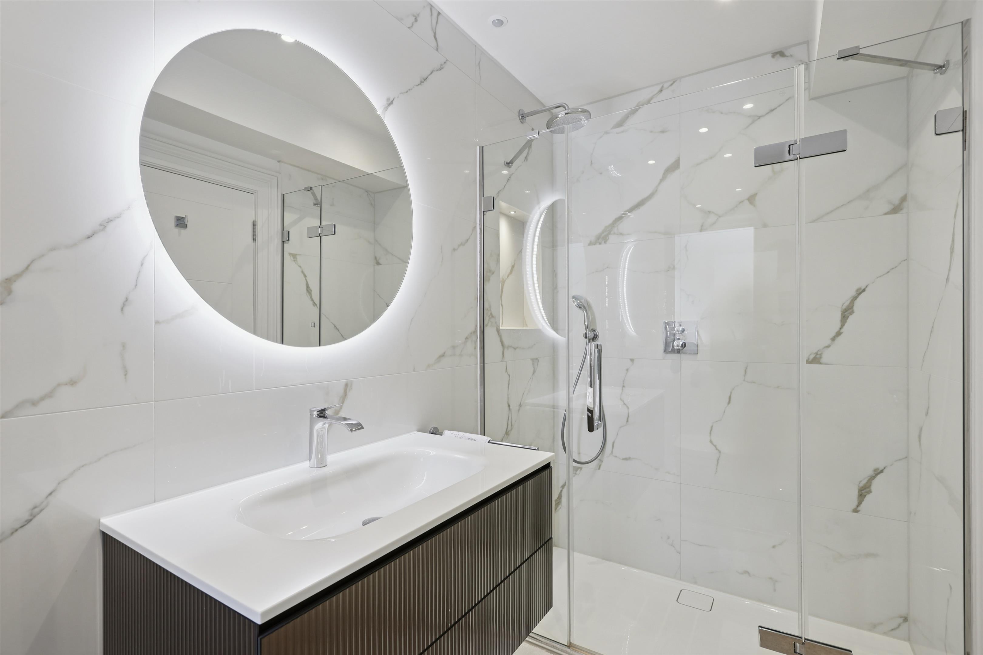 St. Marys Road, Long Ditton, Surbiton, Surrey, KT6