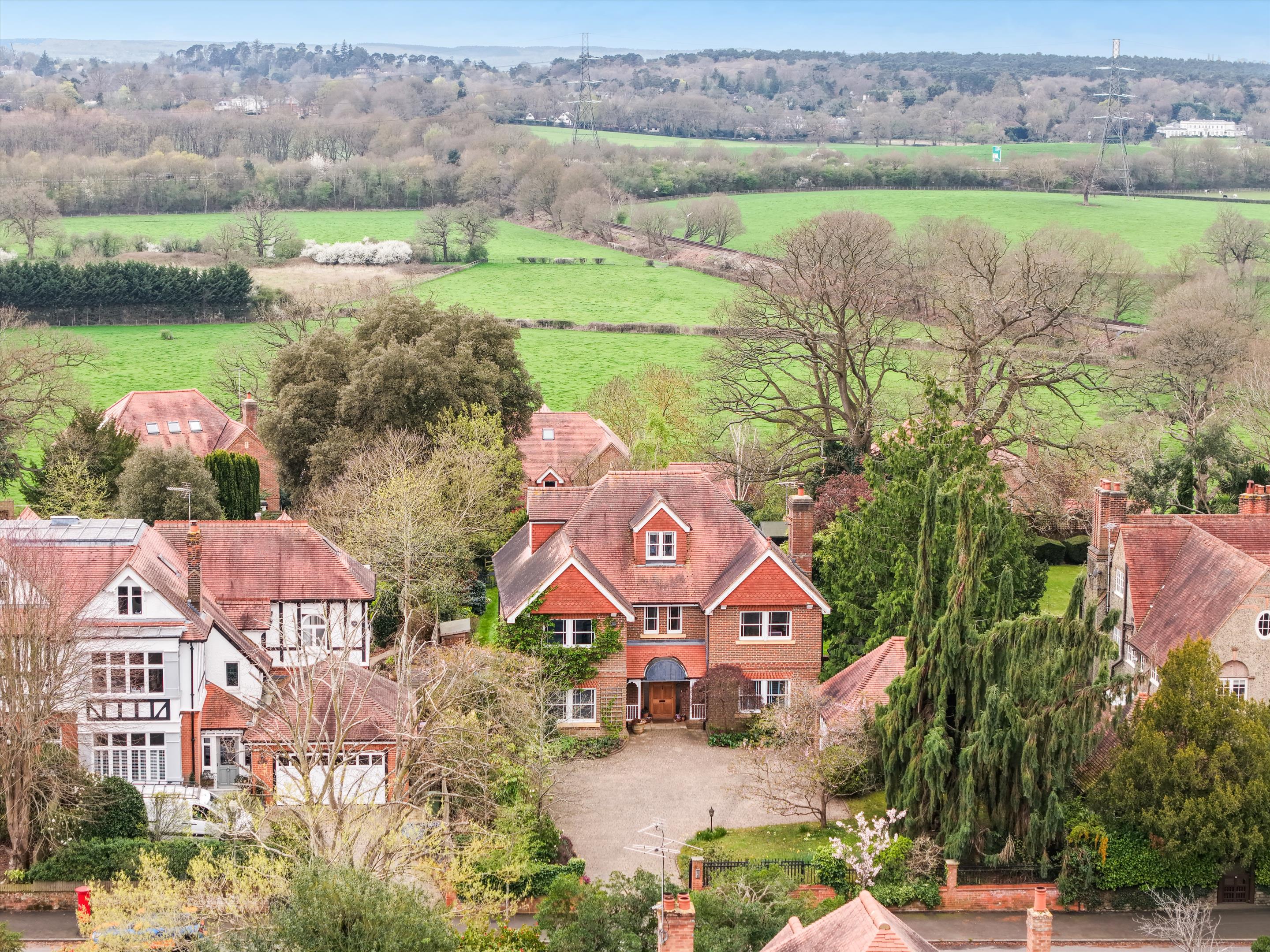 Beaconsfield Road, Claygate, Esher, Surrey KT10