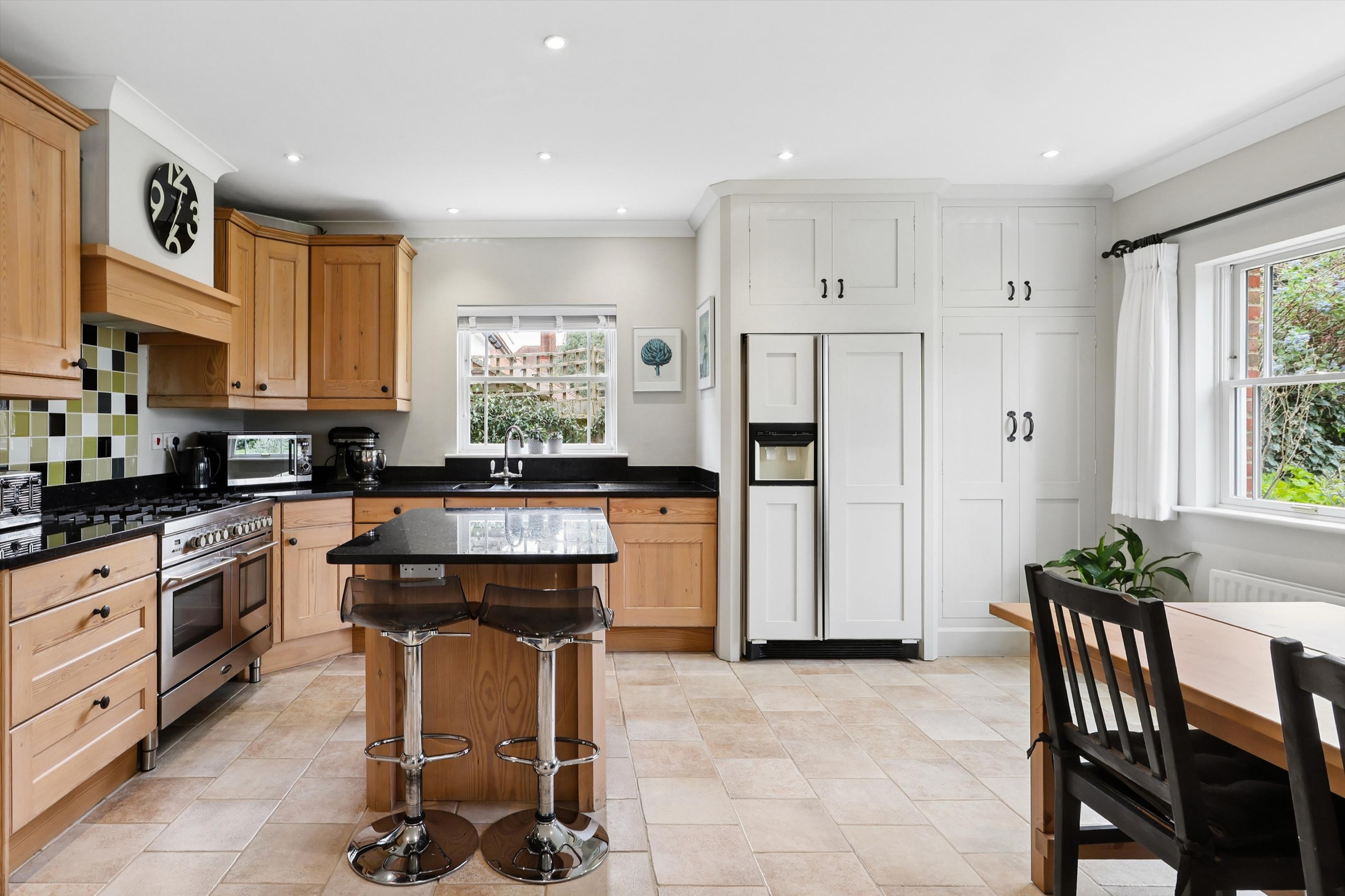 Beaconsfield Road, Claygate, Esher, Surrey KT10