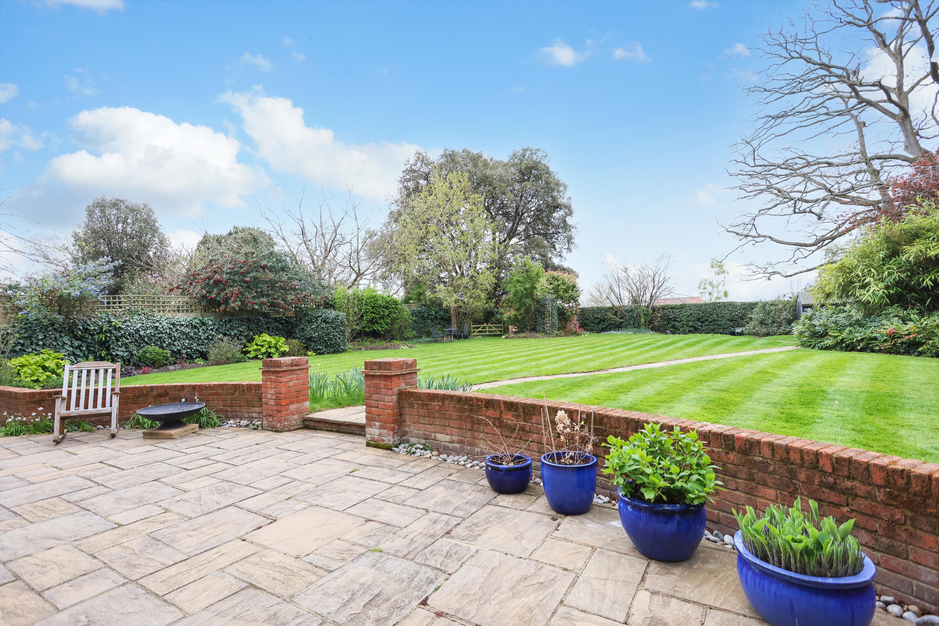 Beaconsfield Road, Claygate, Esher, Surrey KT10