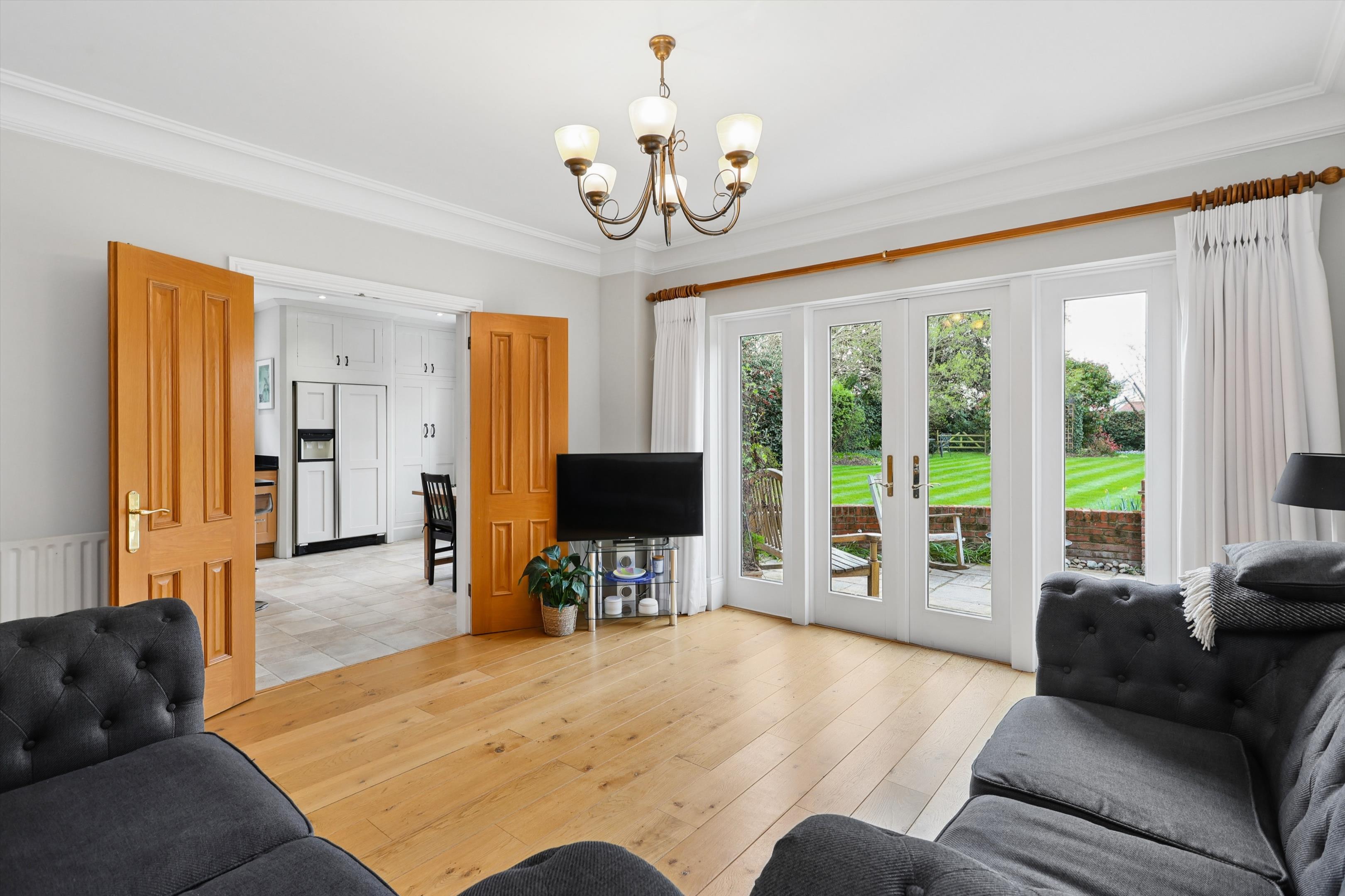Beaconsfield Road, Claygate, Esher, Surrey KT10