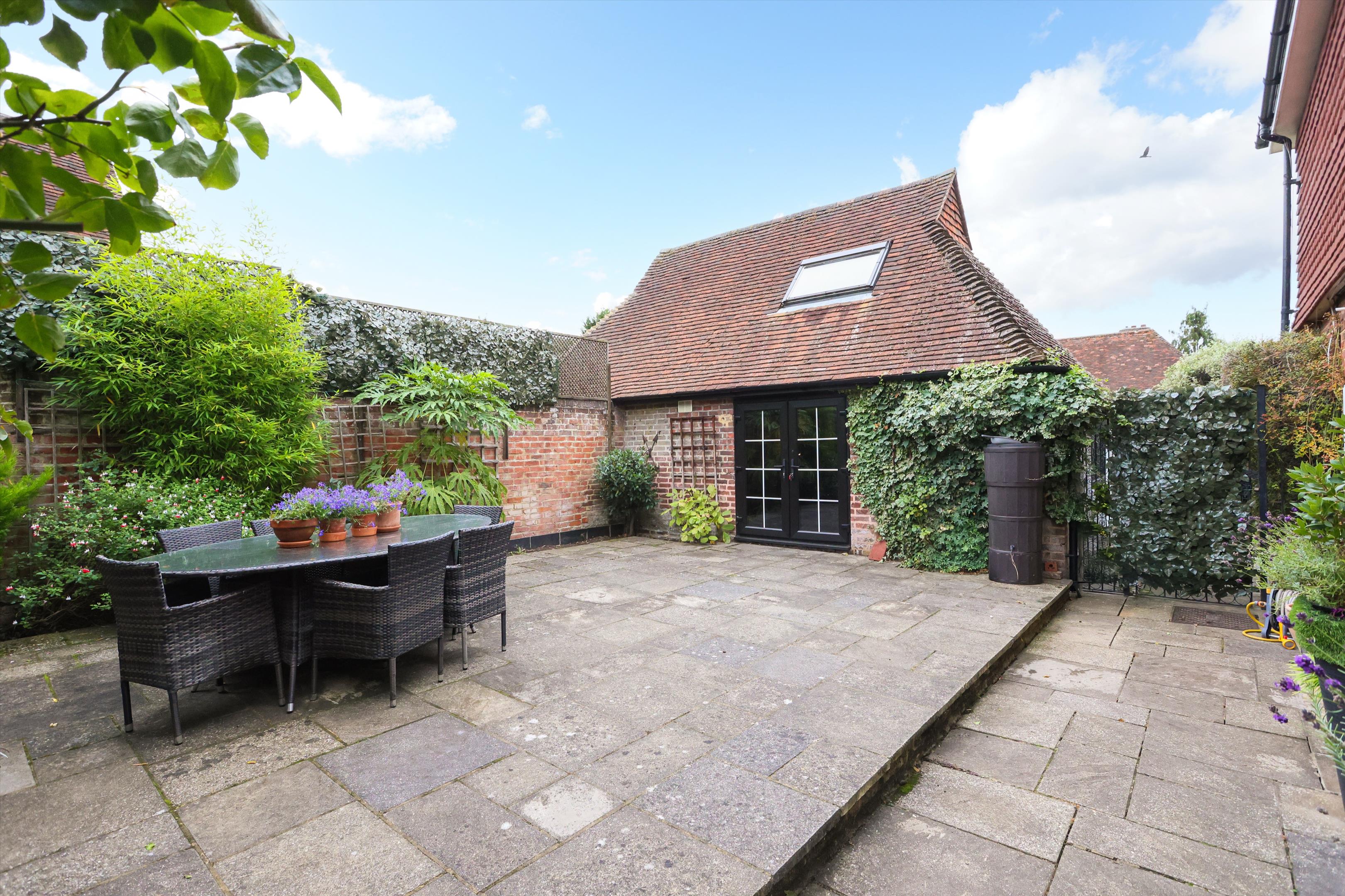 Clive Road, Esher, Surrey, KT10