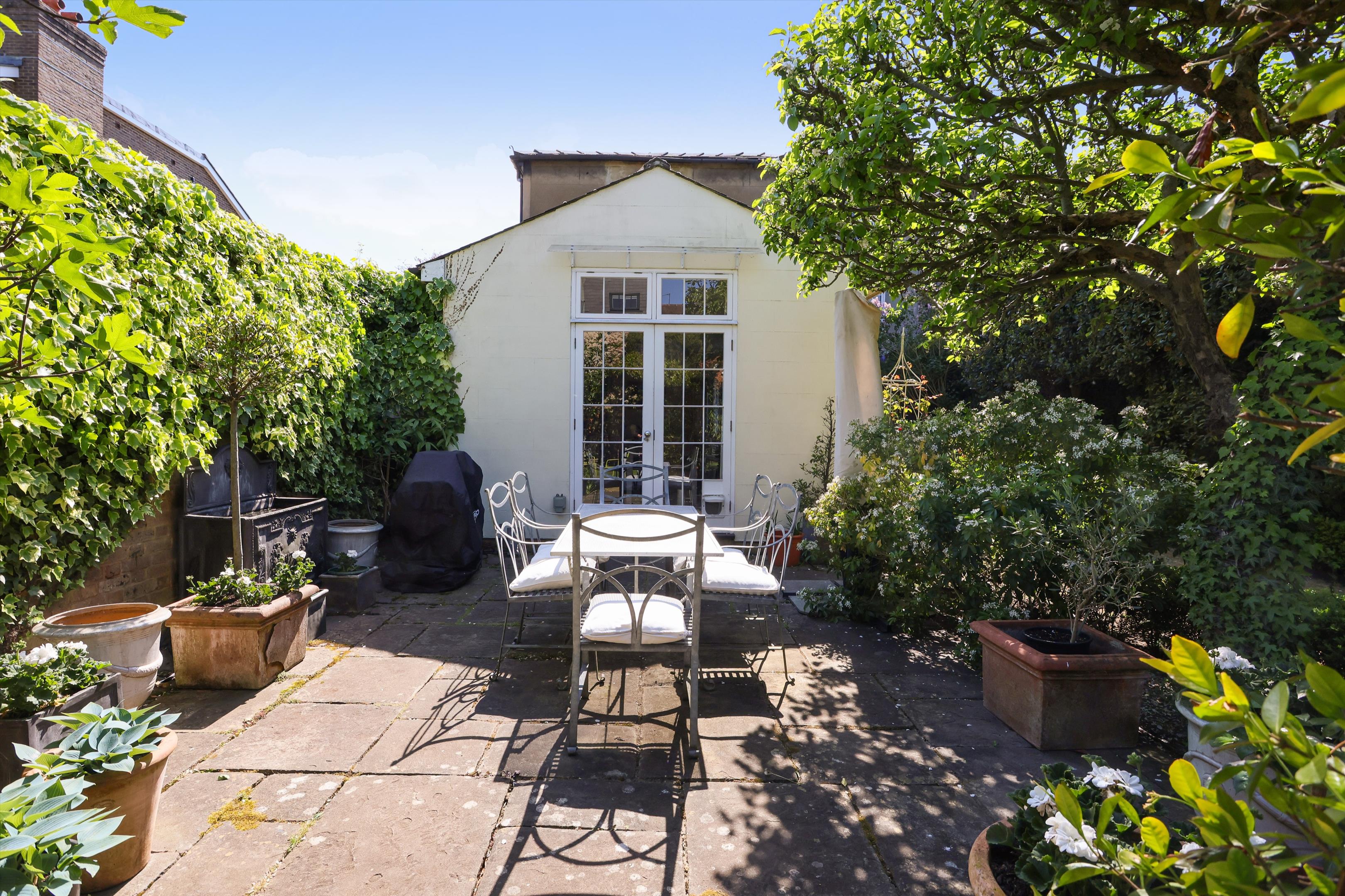 Palace Road, East Molesey, Surrey, KT8