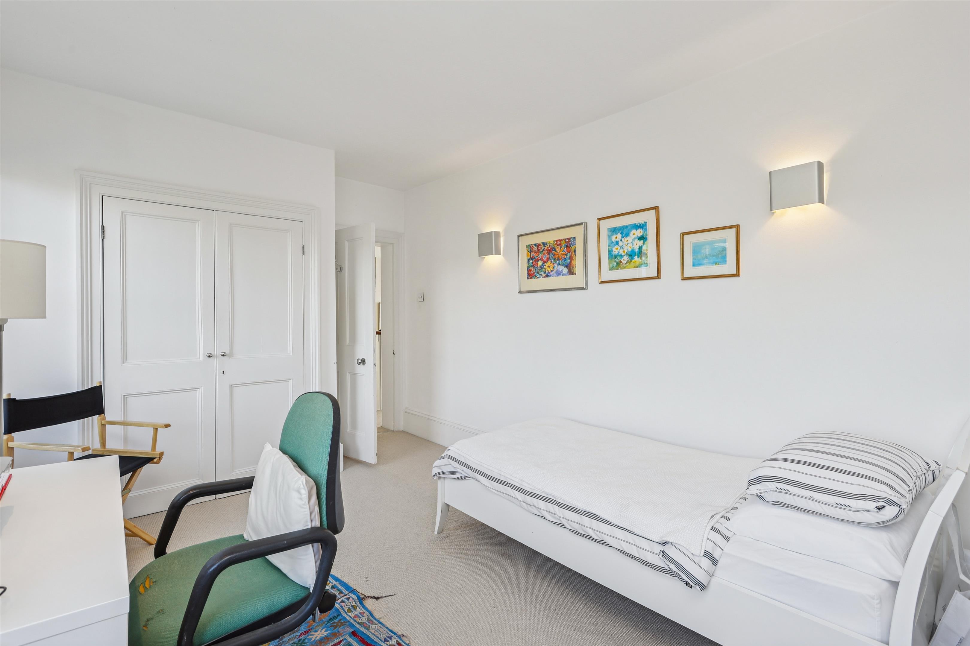 Palace Road, East Molesey, Surrey, KT8