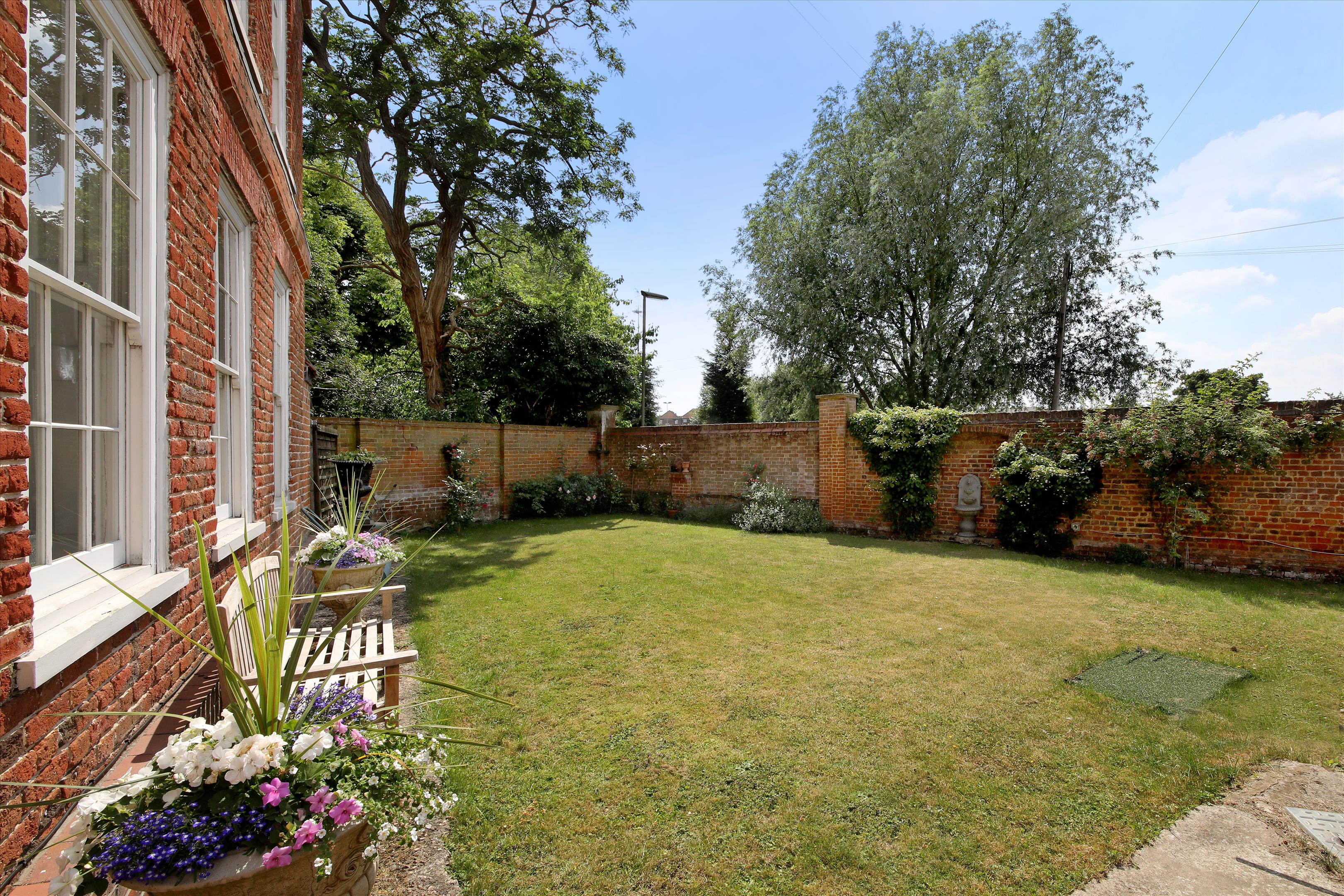 Woodcote Road, Epsom, Surrey KT18