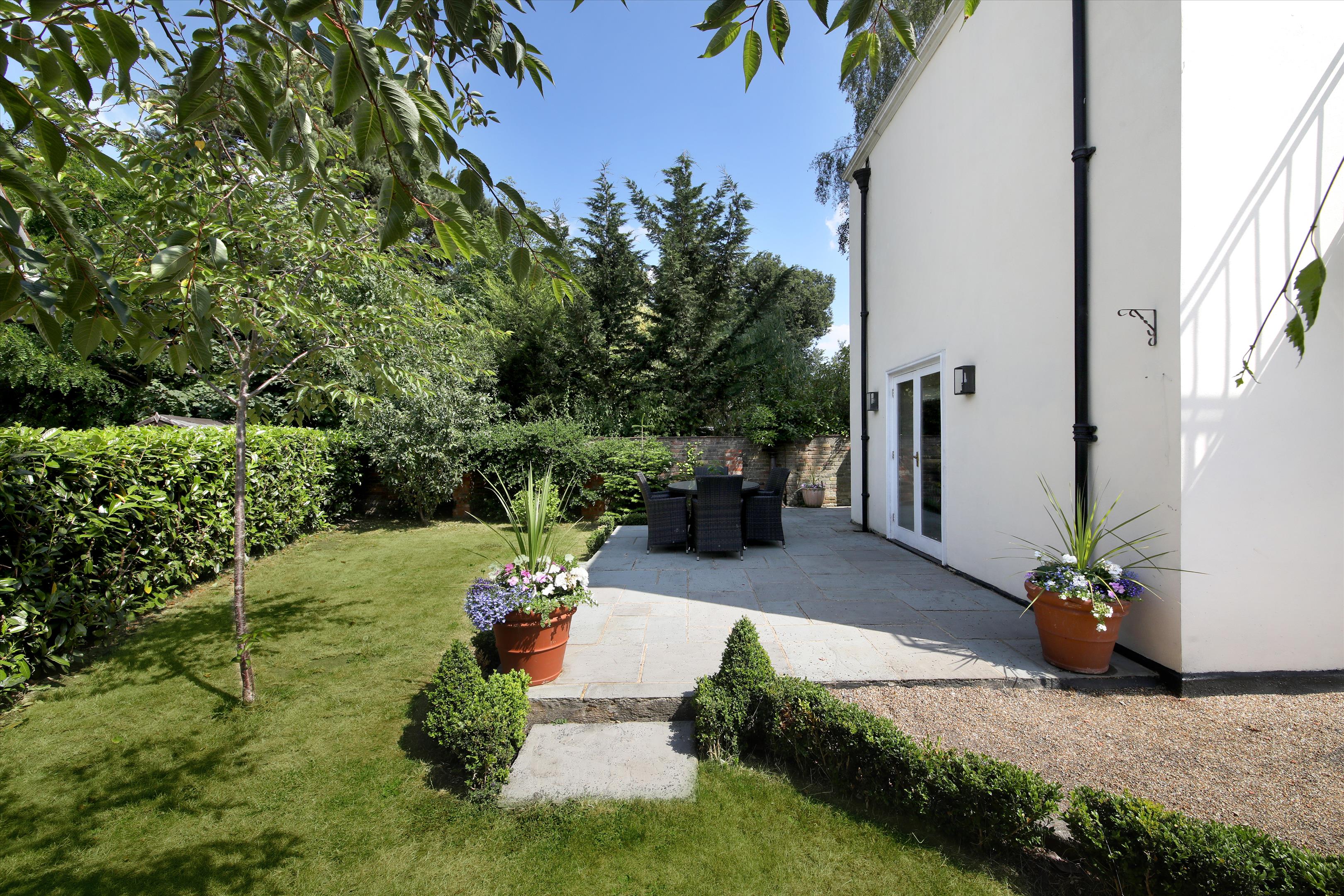 Woodcote Road, Epsom, Surrey KT18