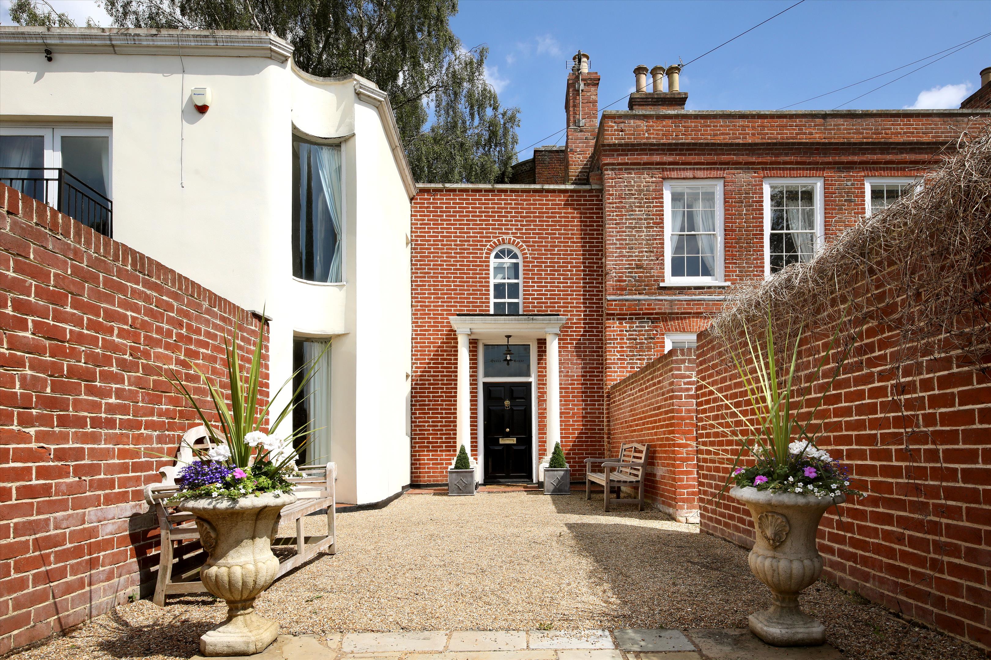 Woodcote Road, Epsom, Surrey KT18