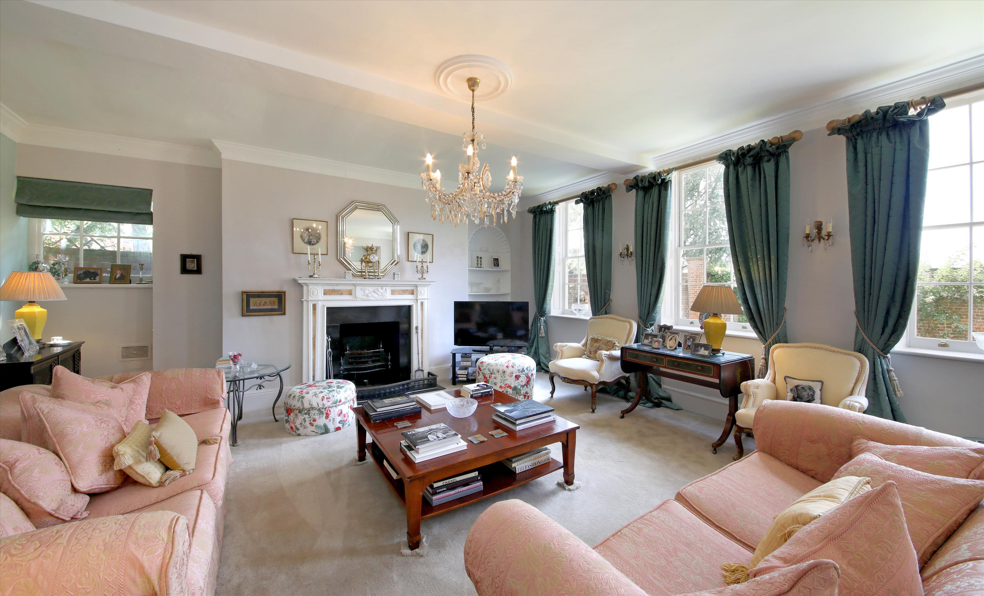 Woodcote Road, Epsom, Surrey KT18