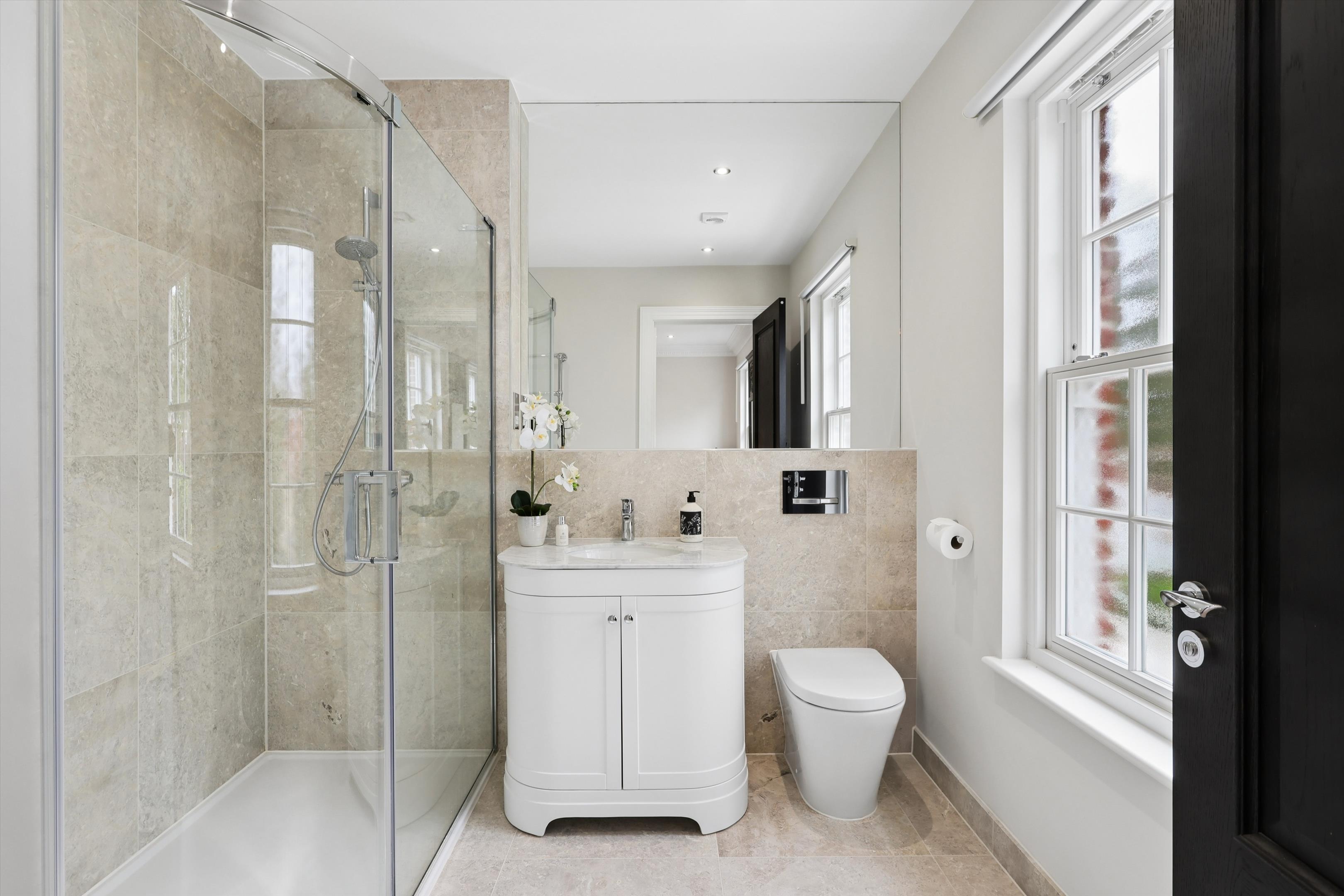 Woodlands Road, West Byfleet, Surrey KT14