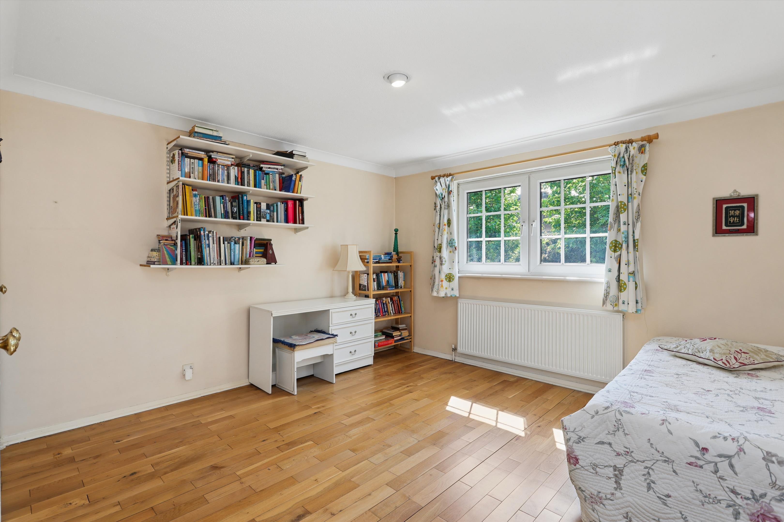 Westwood Close, Esher, Surrey KT10