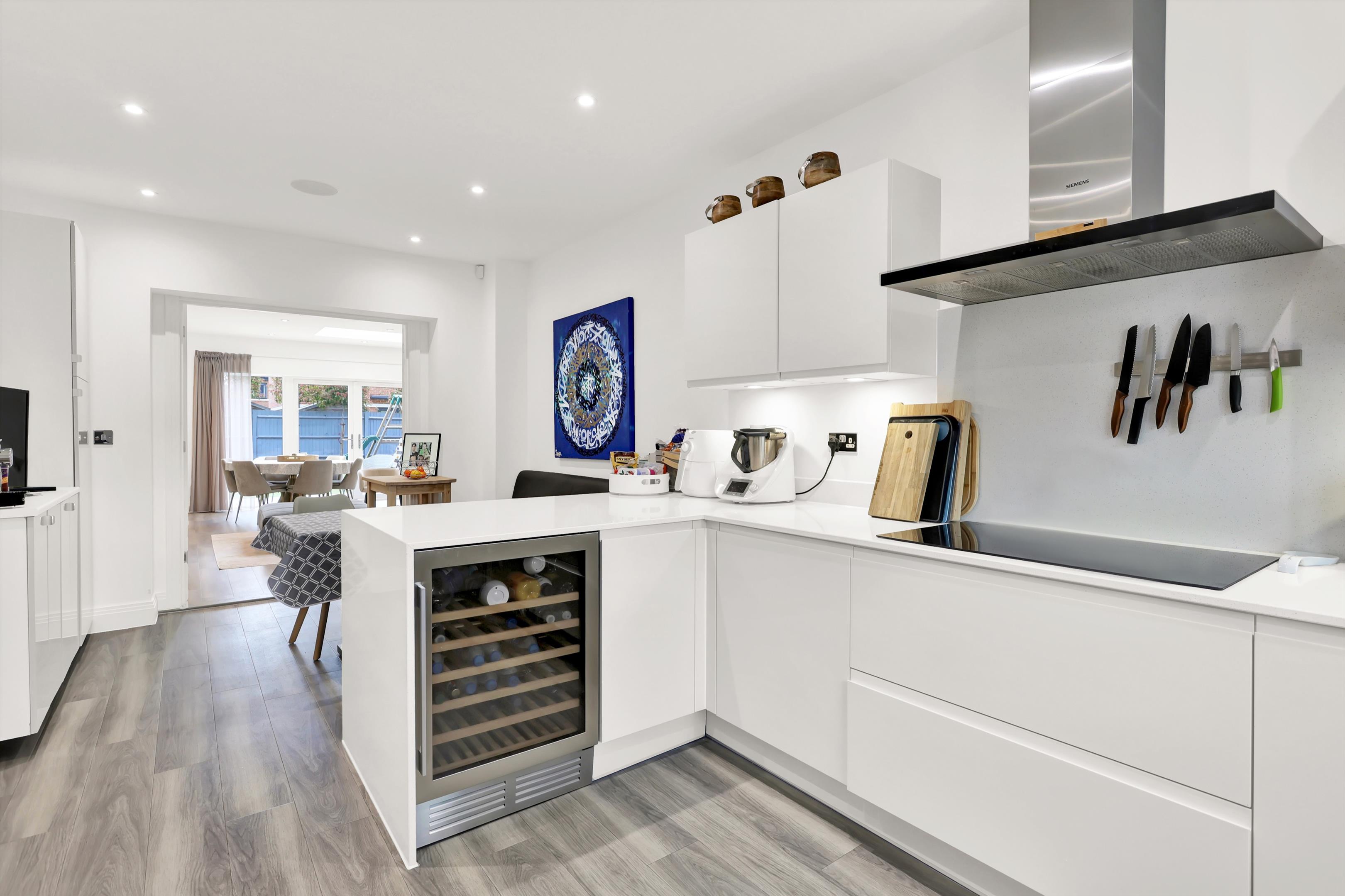 Bridges Avenue, East Molesey, Surrey KT8