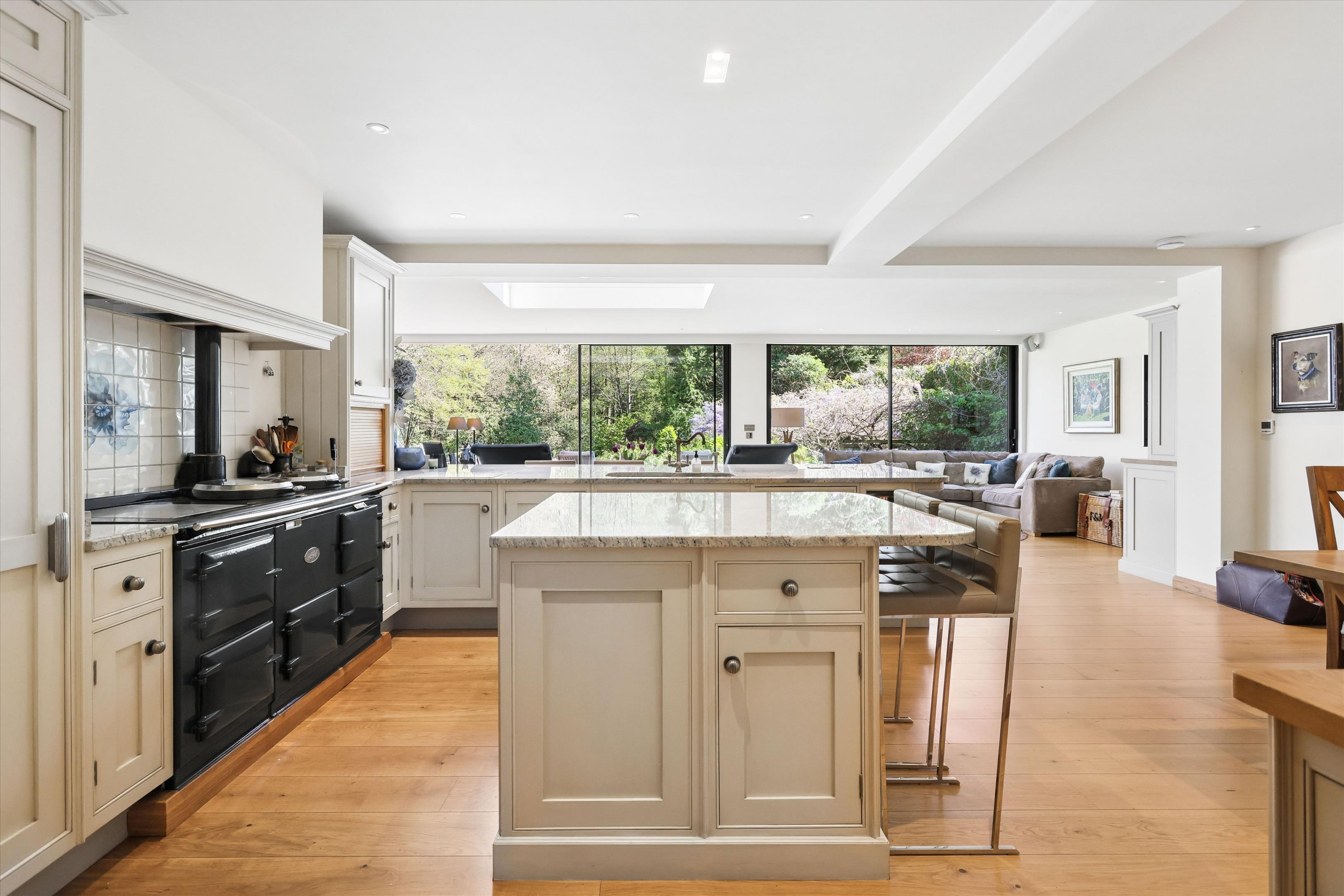 Meadway, Esher, Surrey KT10