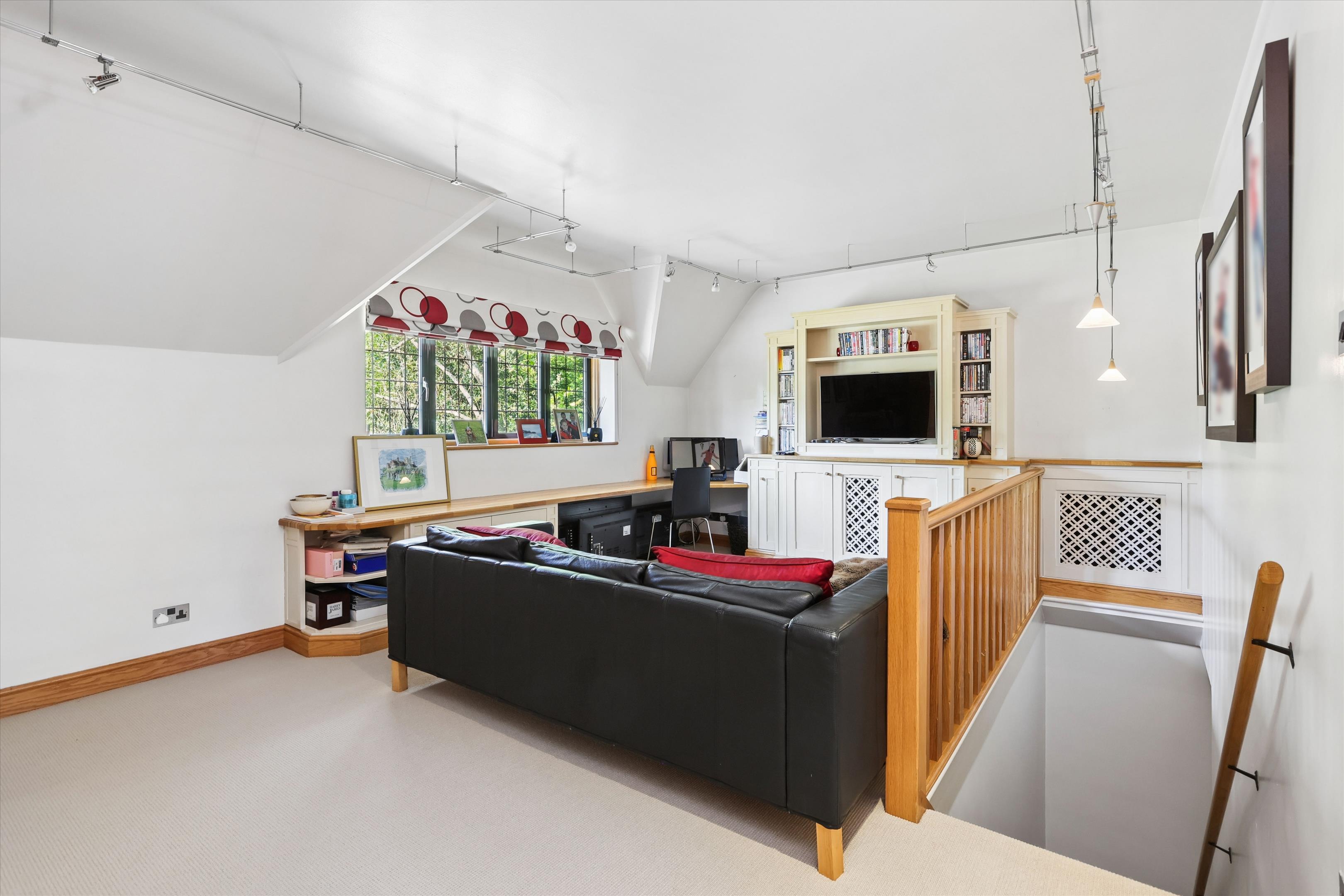 Meadway, Esher, Surrey KT10